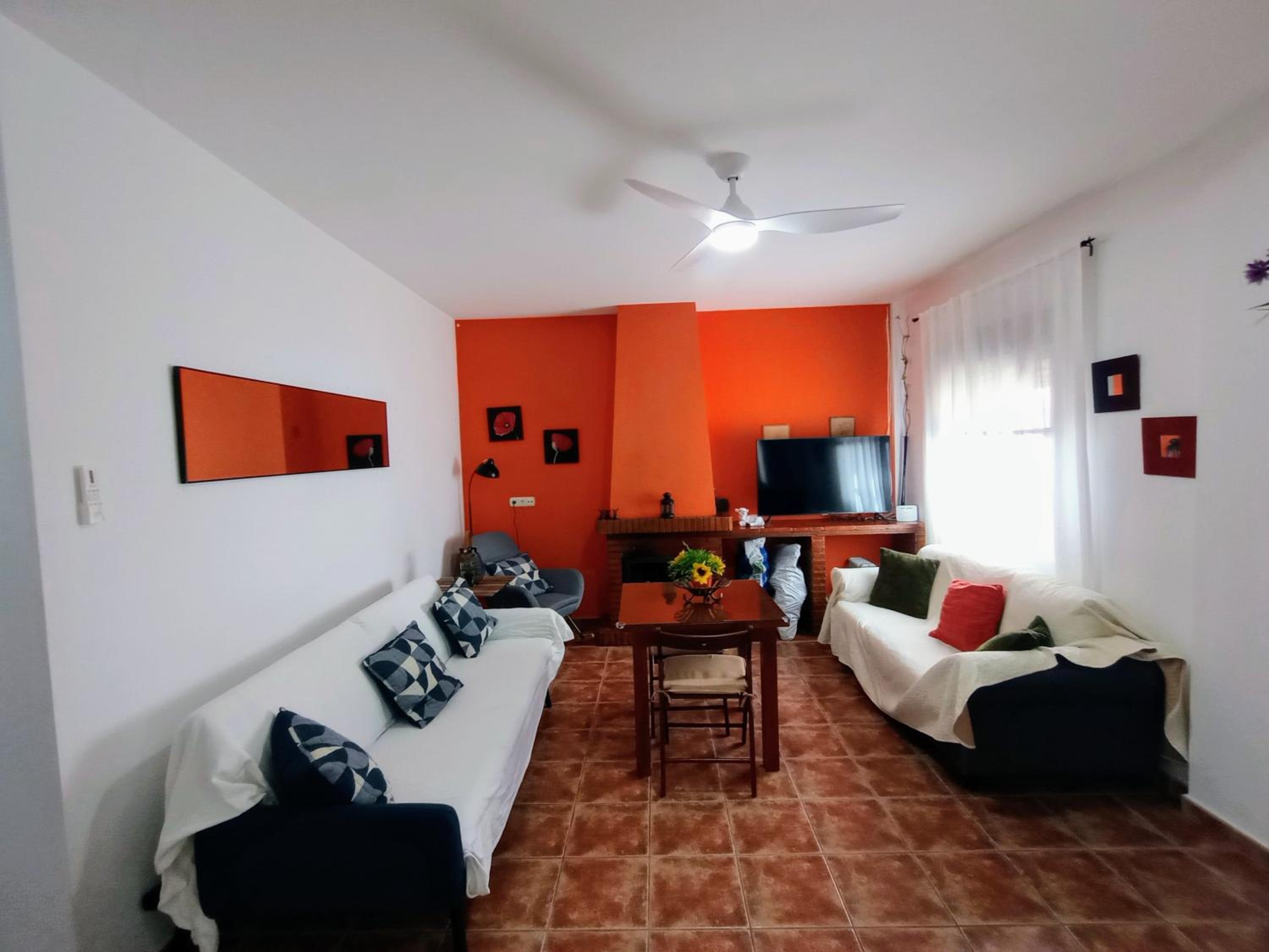 Two-Bedroom Apartment - Photo 11