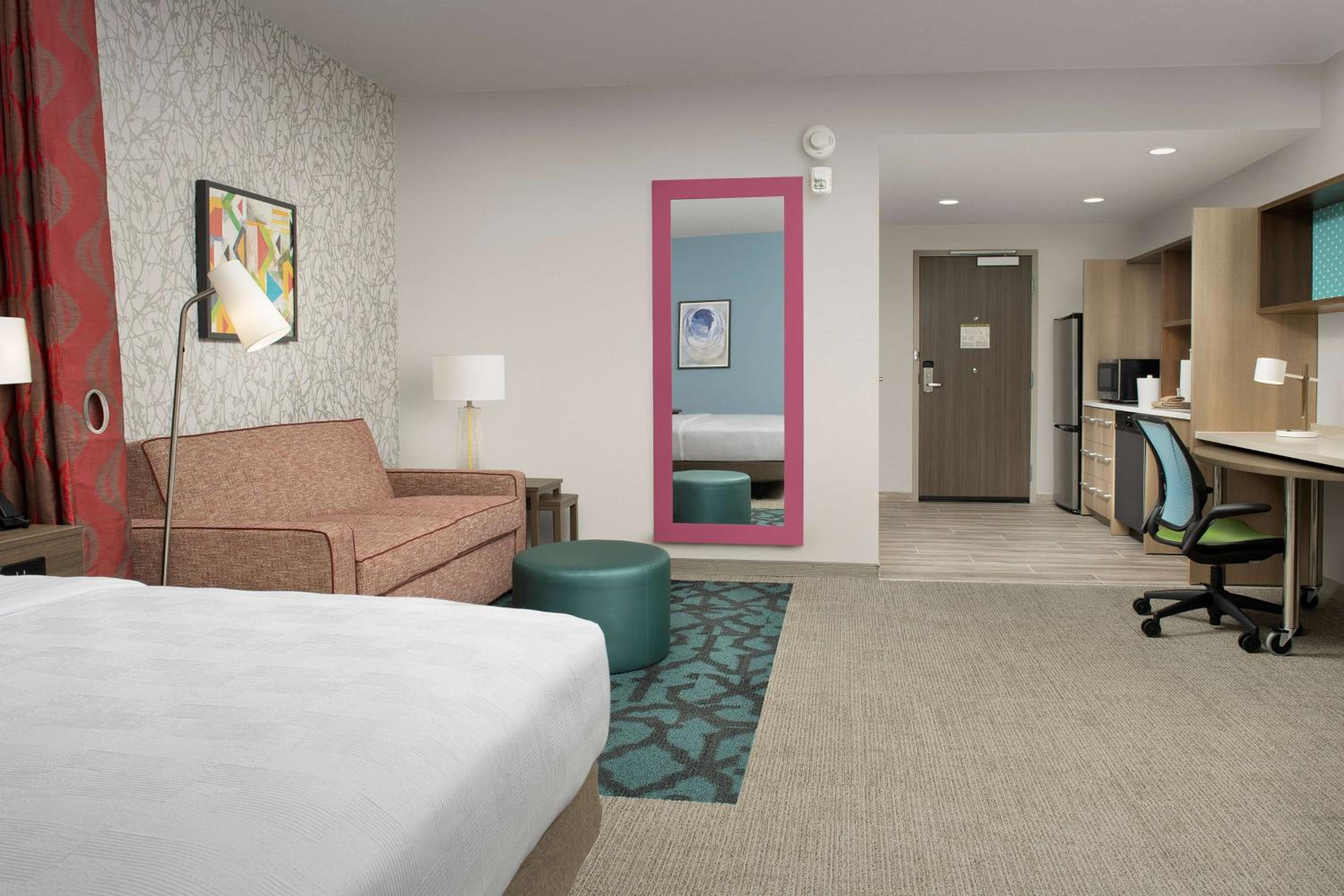 King Studio Suite - Mobility Access/Non-Smoking - Photo 3