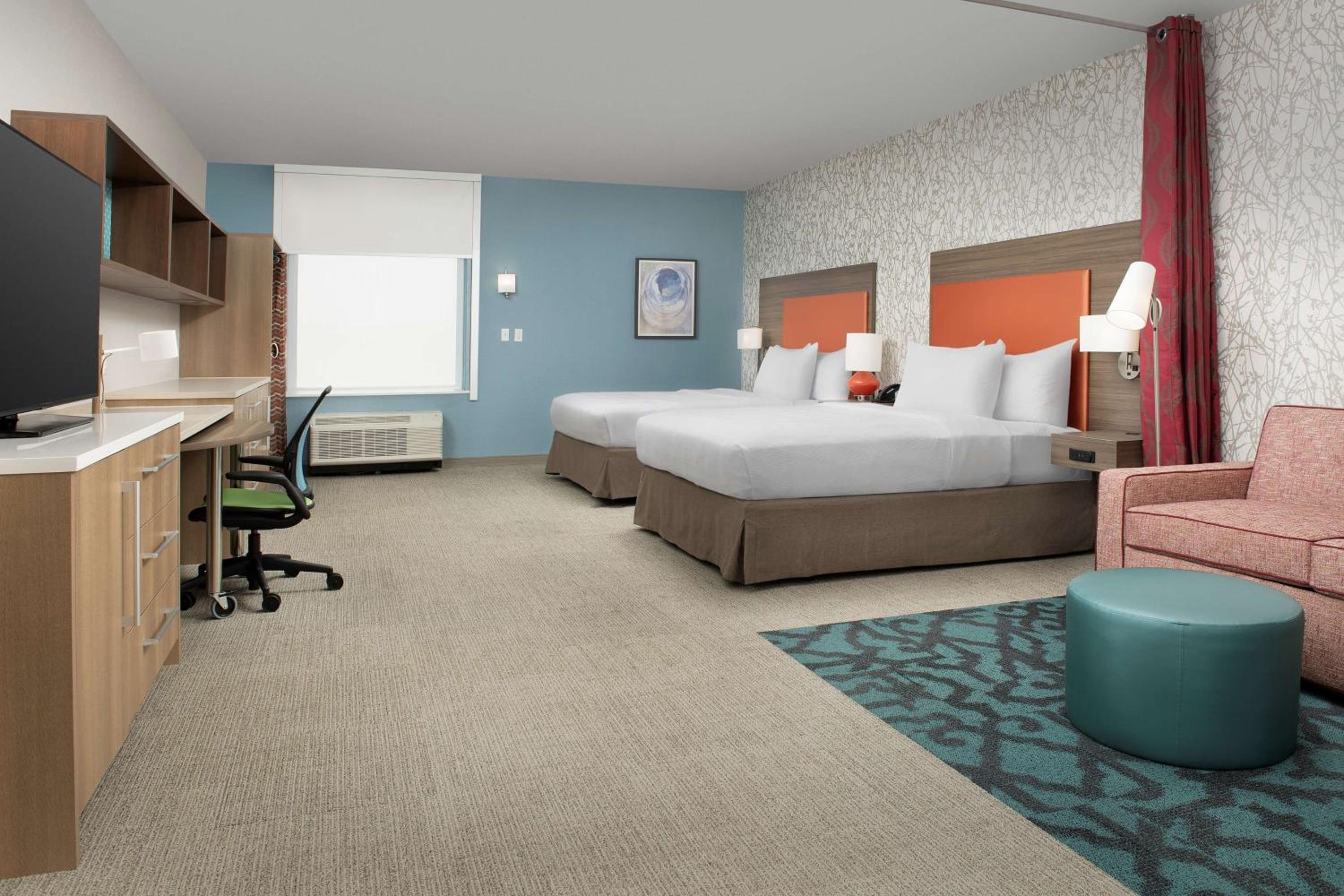 Queen Studio with Two Queen Beds - Mobility Access/Non-Smoking - Photo 2