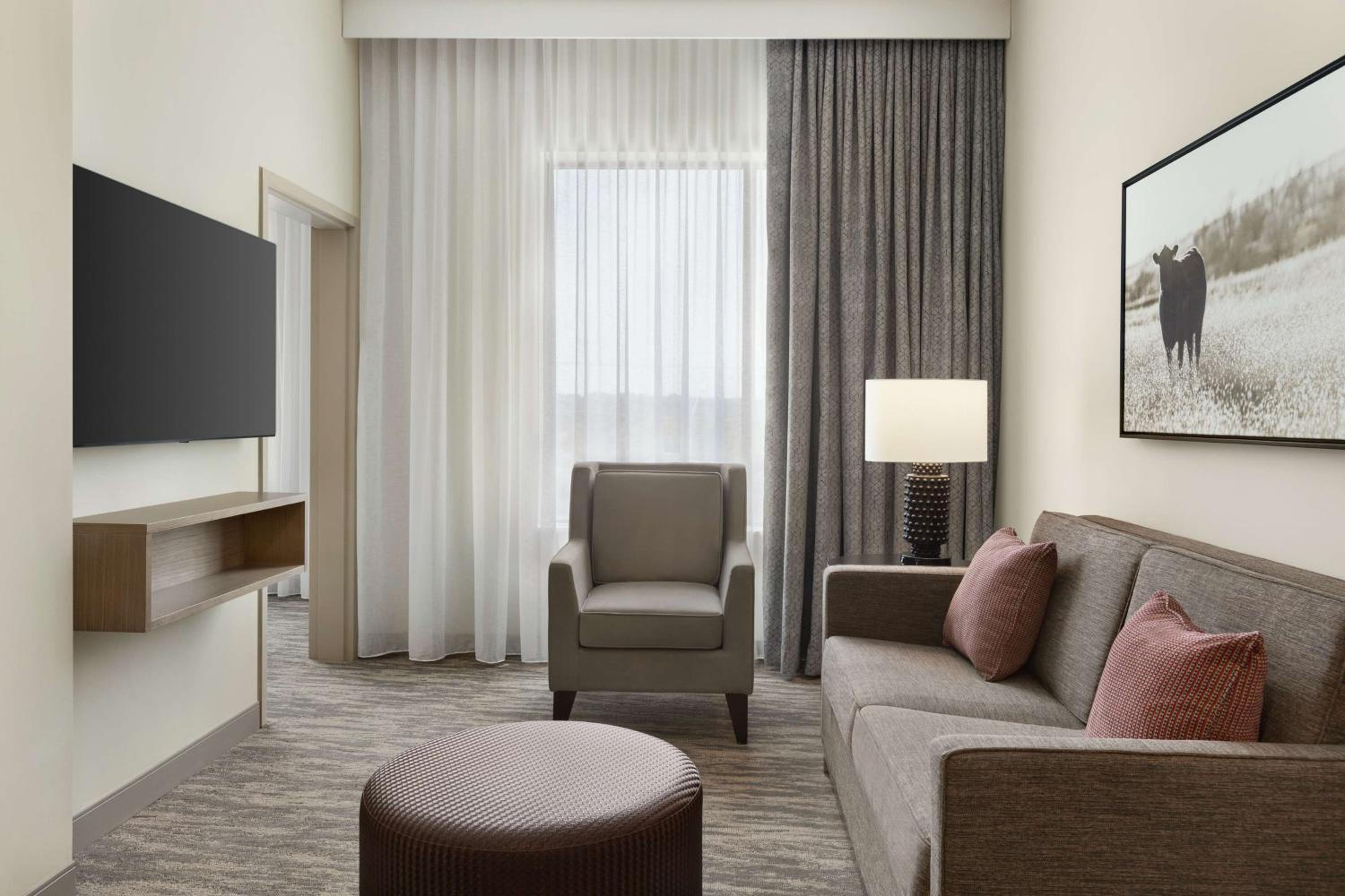 Two-Room Queen Suite with Two Queen Beds - Photo 5