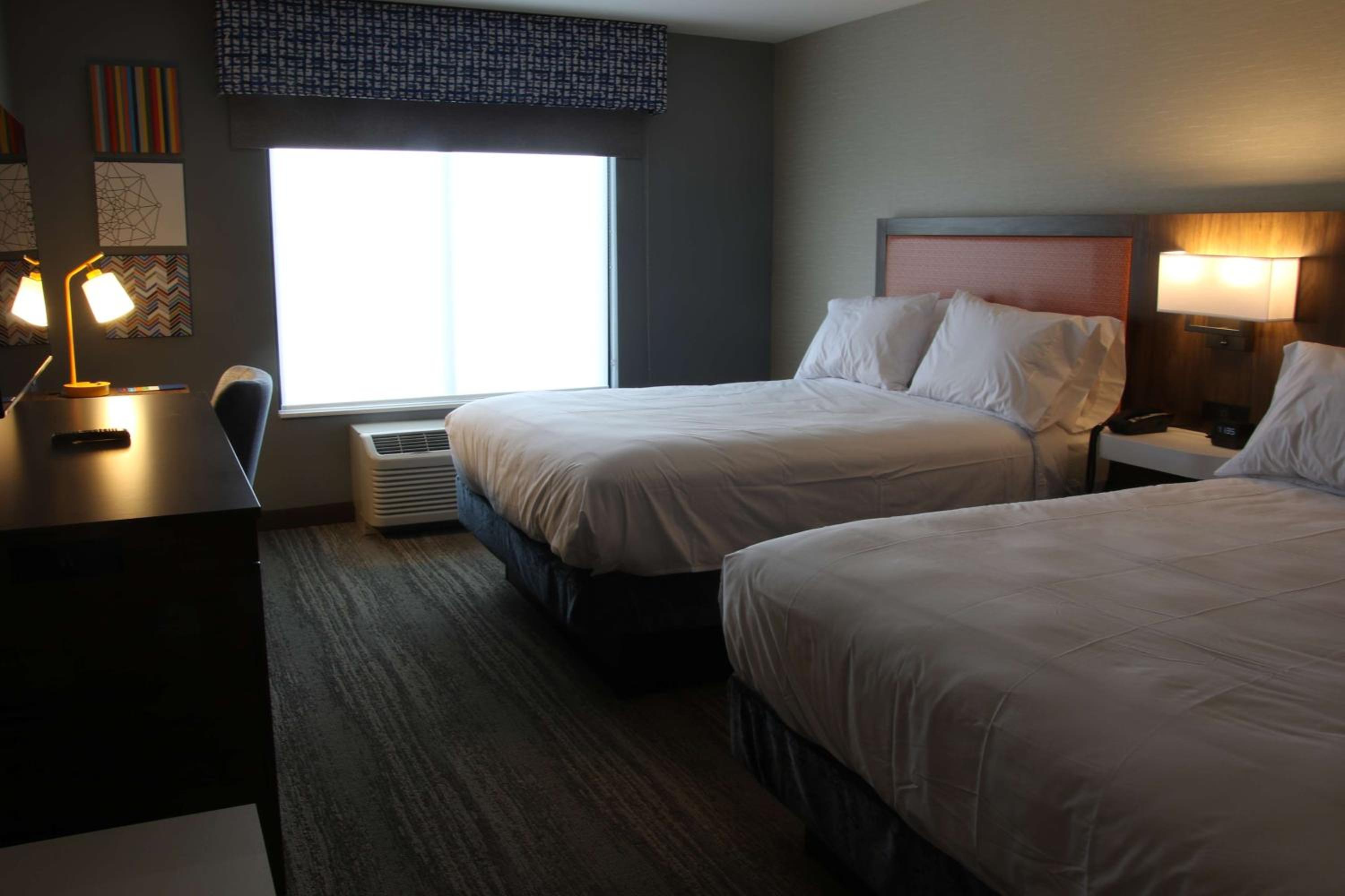 Queen Room with Two Queen Beds - Hearing Access/Non-Smoking - Photo 1
