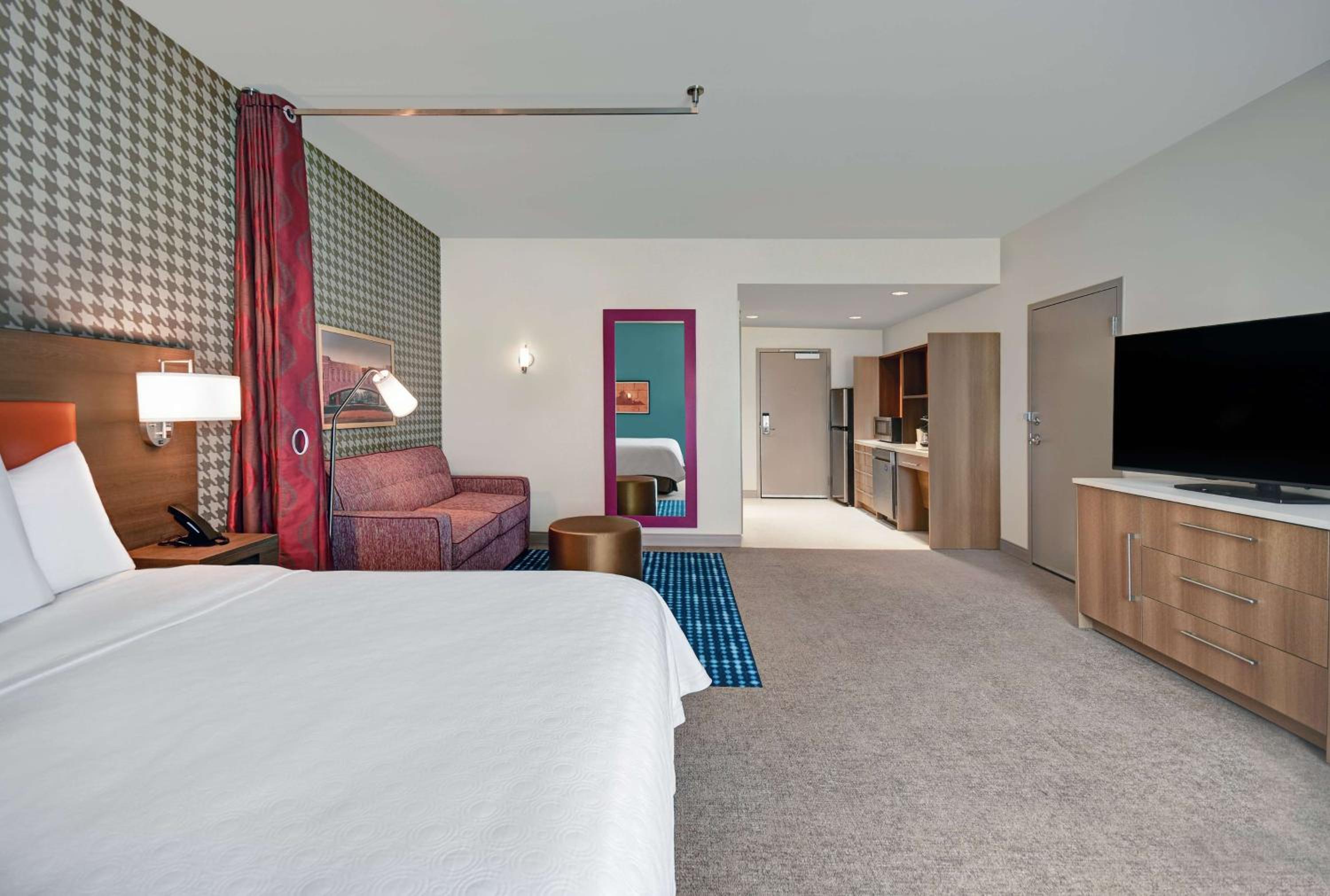 King Studio Suite - Mobility Access/Non-Smoking - Photo 1