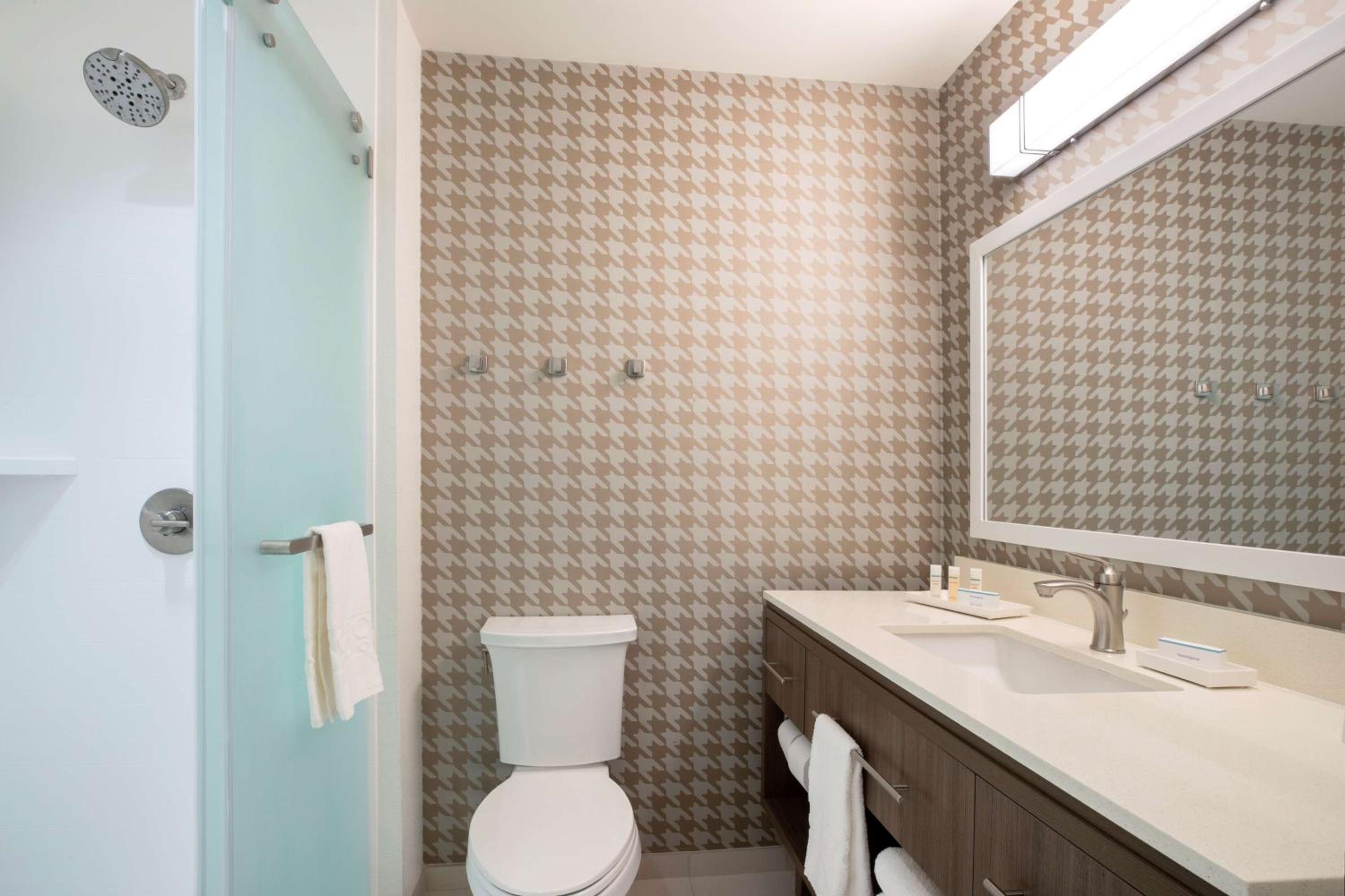 King Studio Suite - Non-Smoking - Photo 5