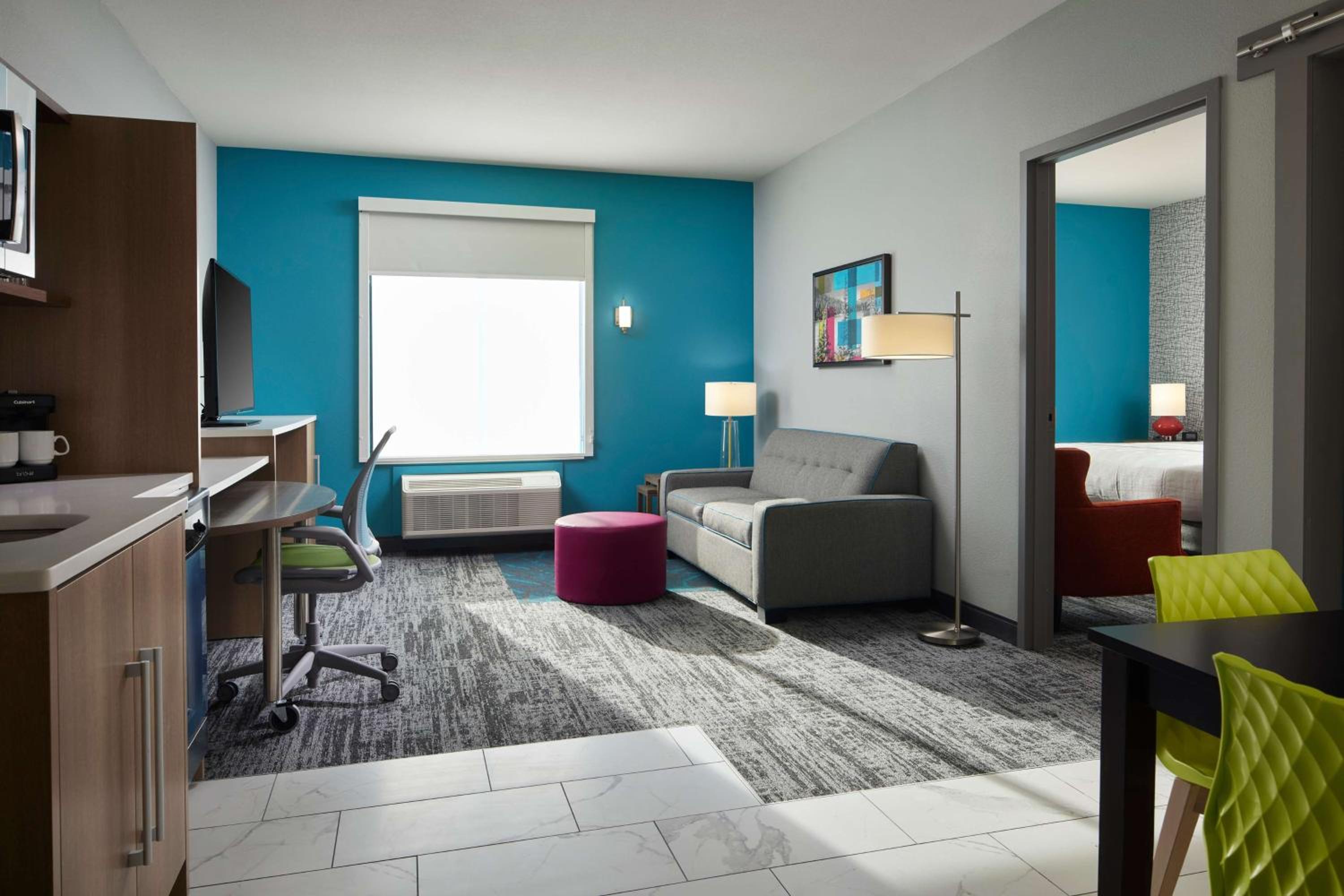 One-Bedroom King Suite - Non-Smoking - Photo 1