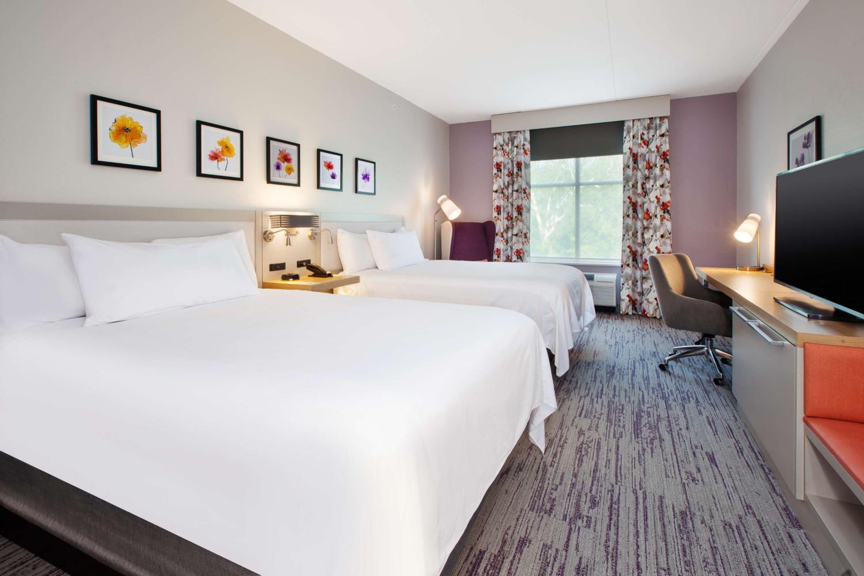 Queen Room with Two Queen Beds - Photo 1