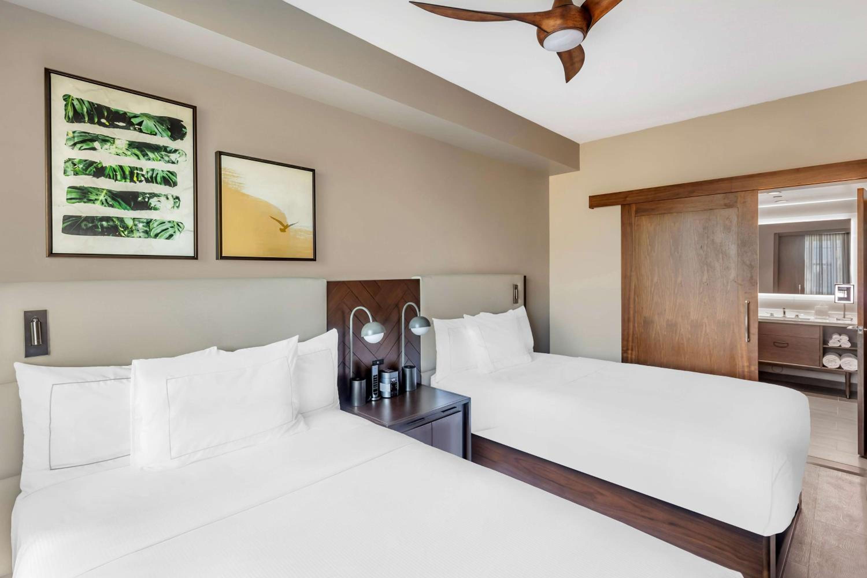 One-Bedroom Double Suite with Two Double Beds - Photo 6