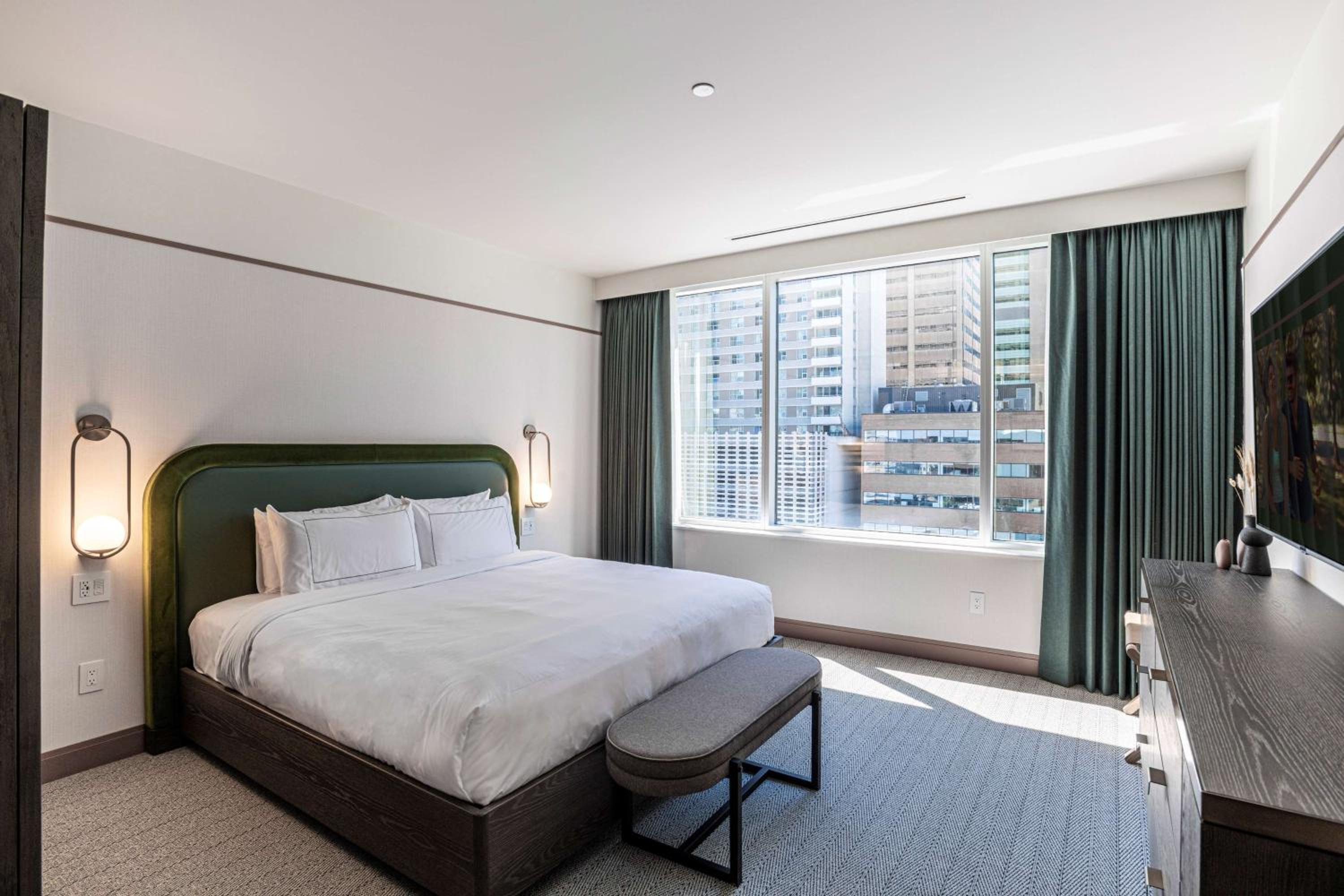 One-Bedroom Revel Suite
