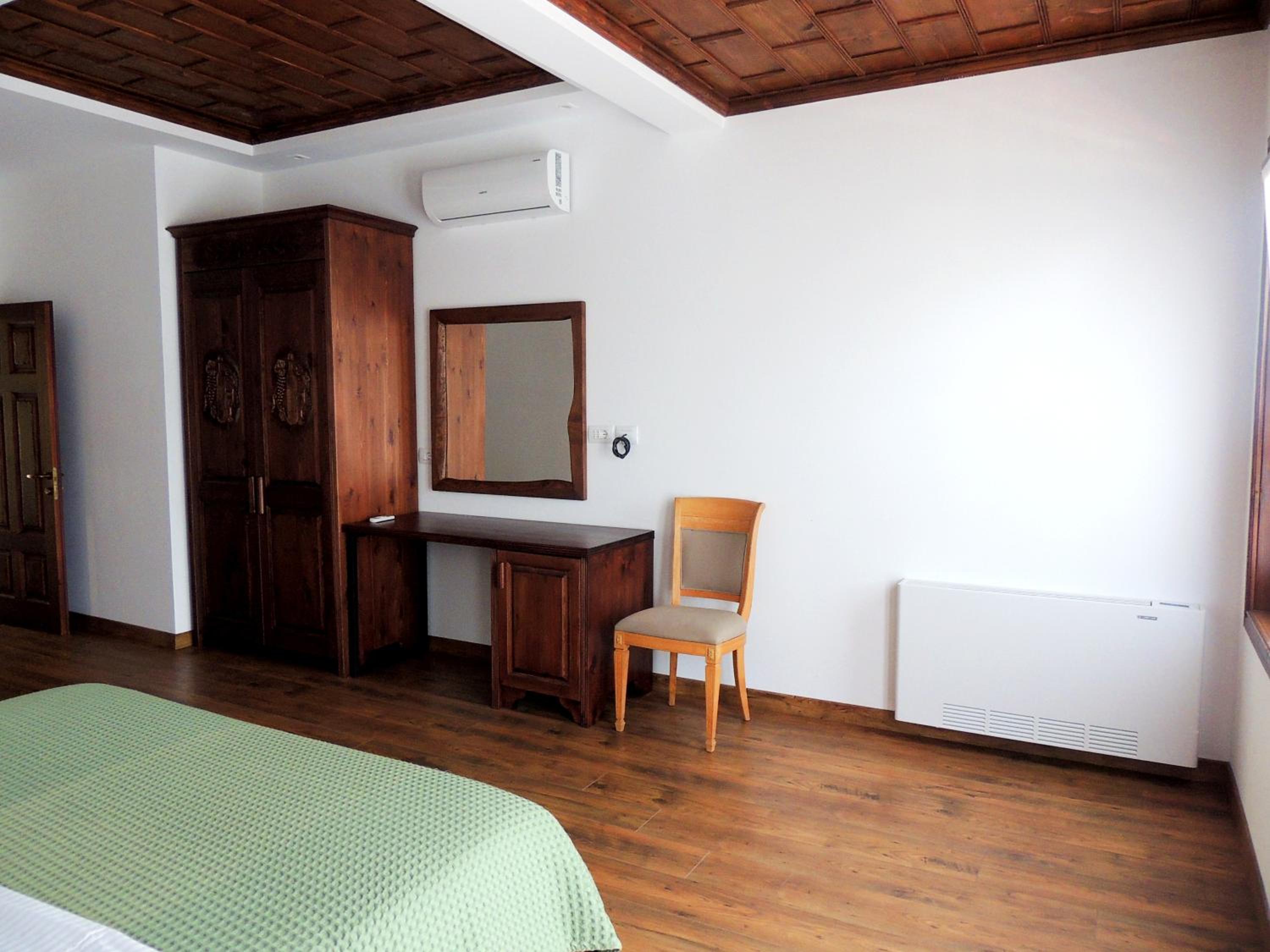 Double Room with Balcony photo 3