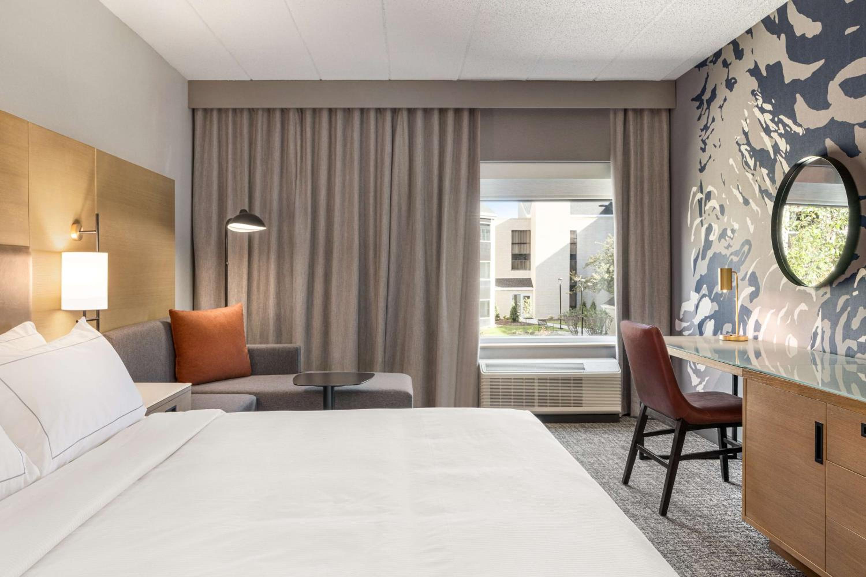 King Room with Courtyard View - Photo 1