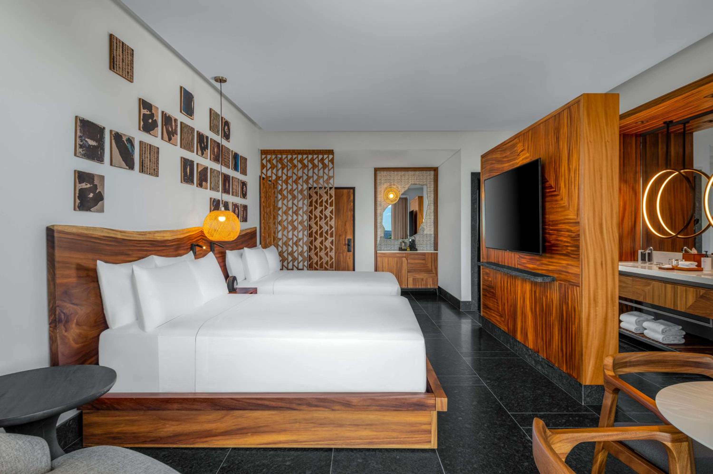 Queen Room with Two Queen Beds and Partial Ocean View - Photo 10