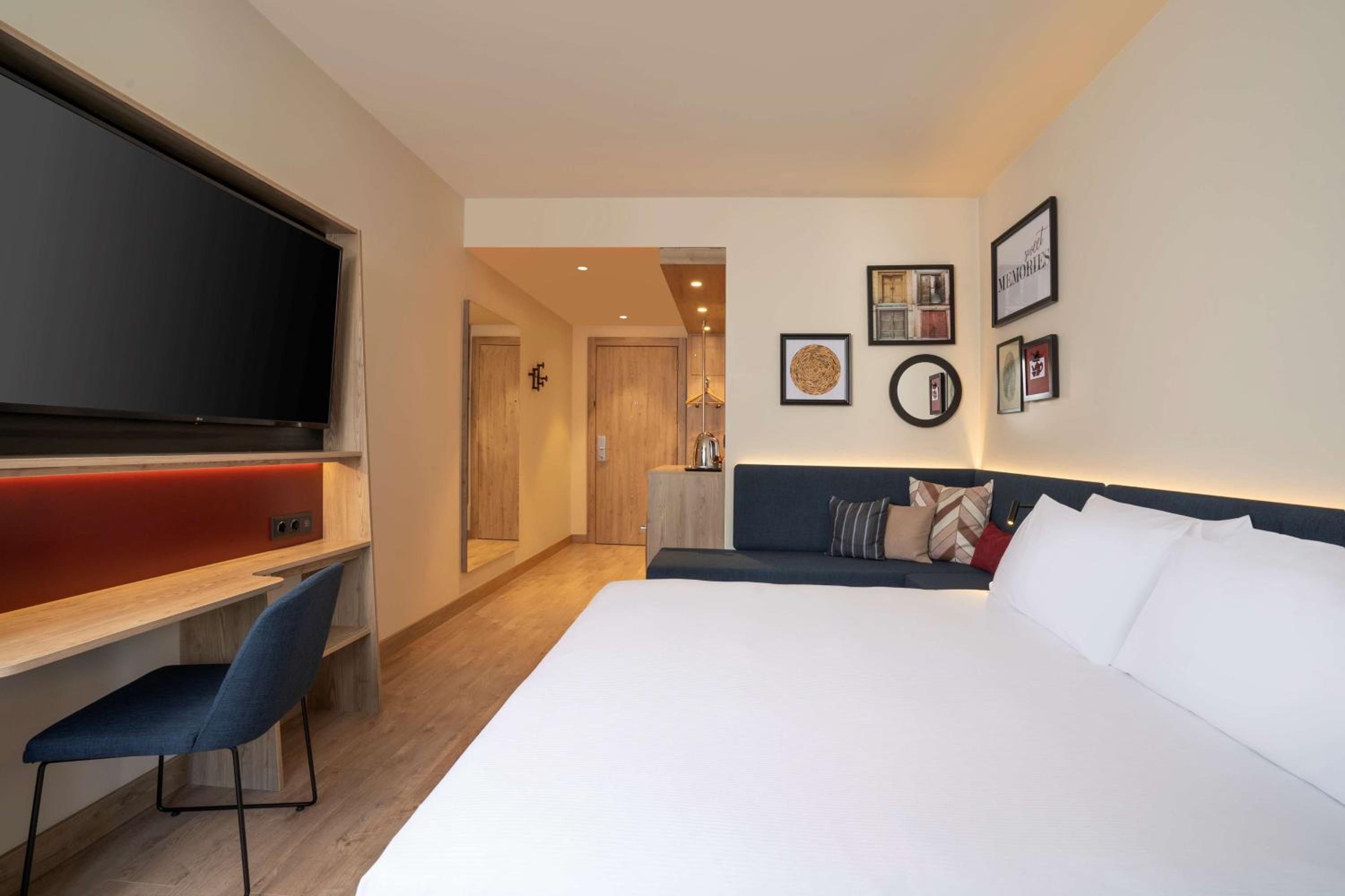 King Room - Photo 5