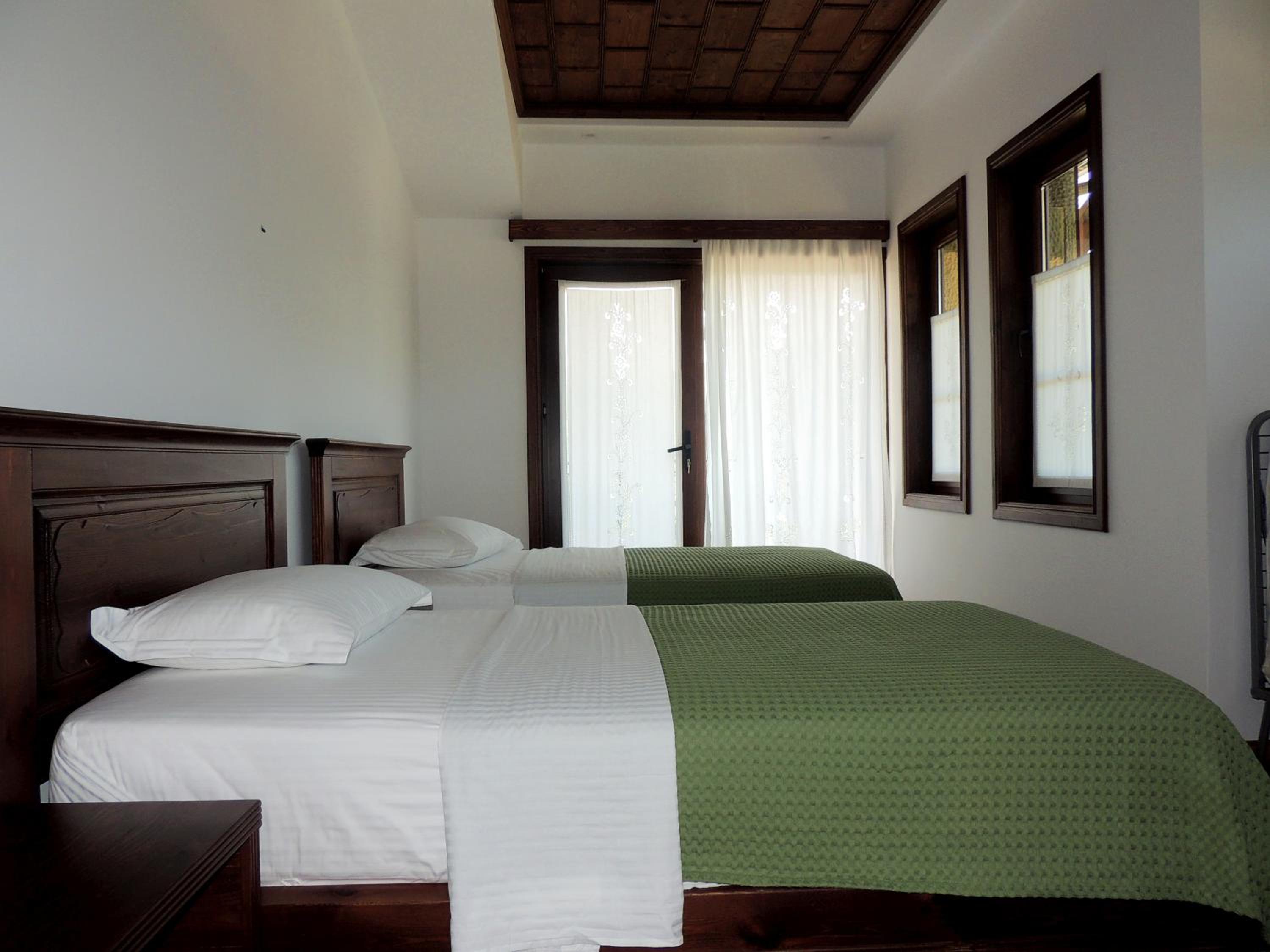 Twin Room with Balcony photo 2