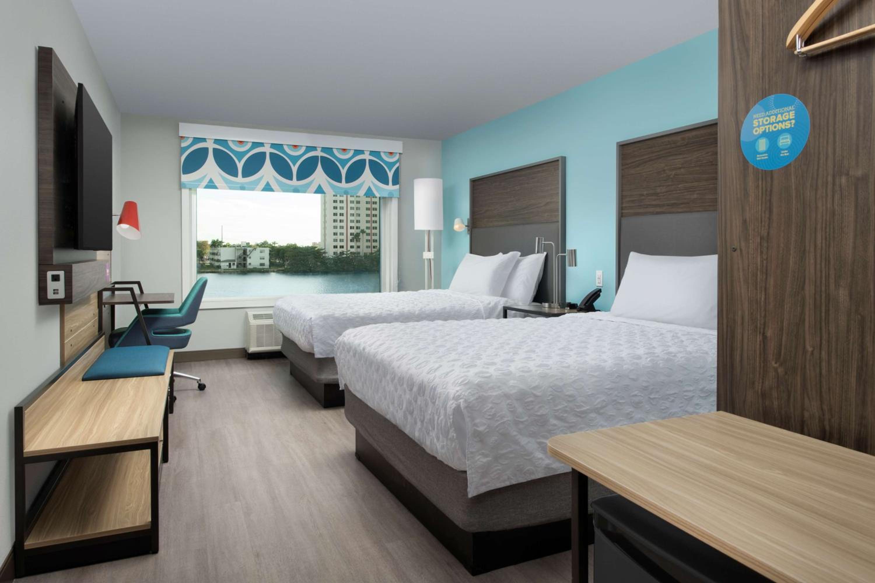 Queen Room with Two Queen Beds and View