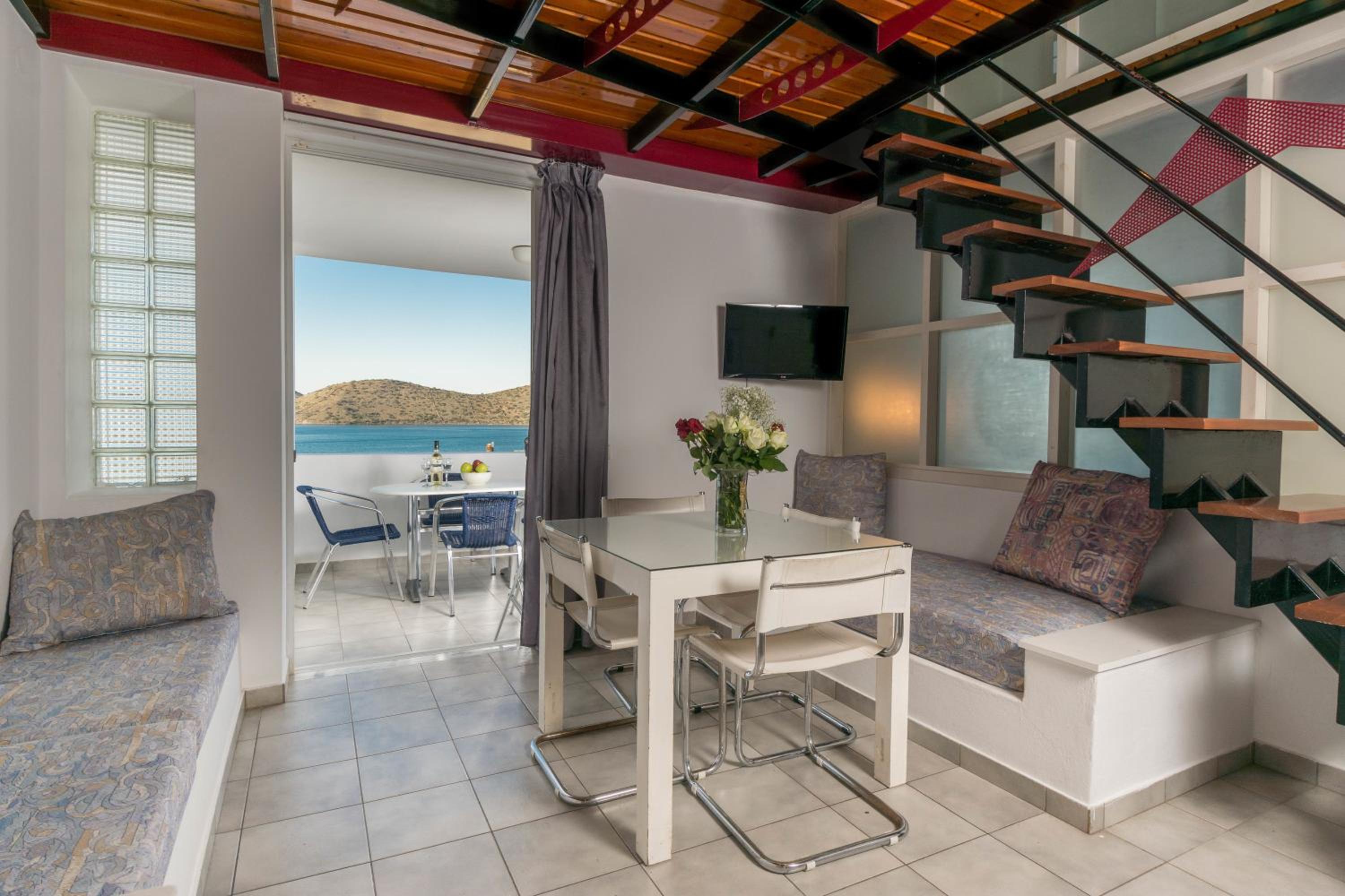 Two-Bedroom Apartment with Sea View - Split Level photo 1