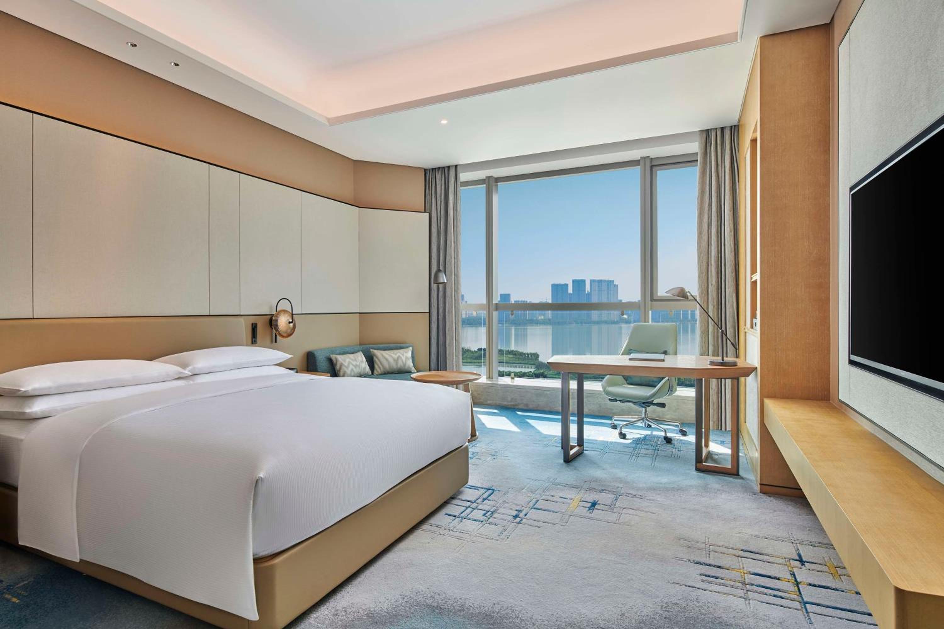 Executive King Room - Lounge Access - Photo 5