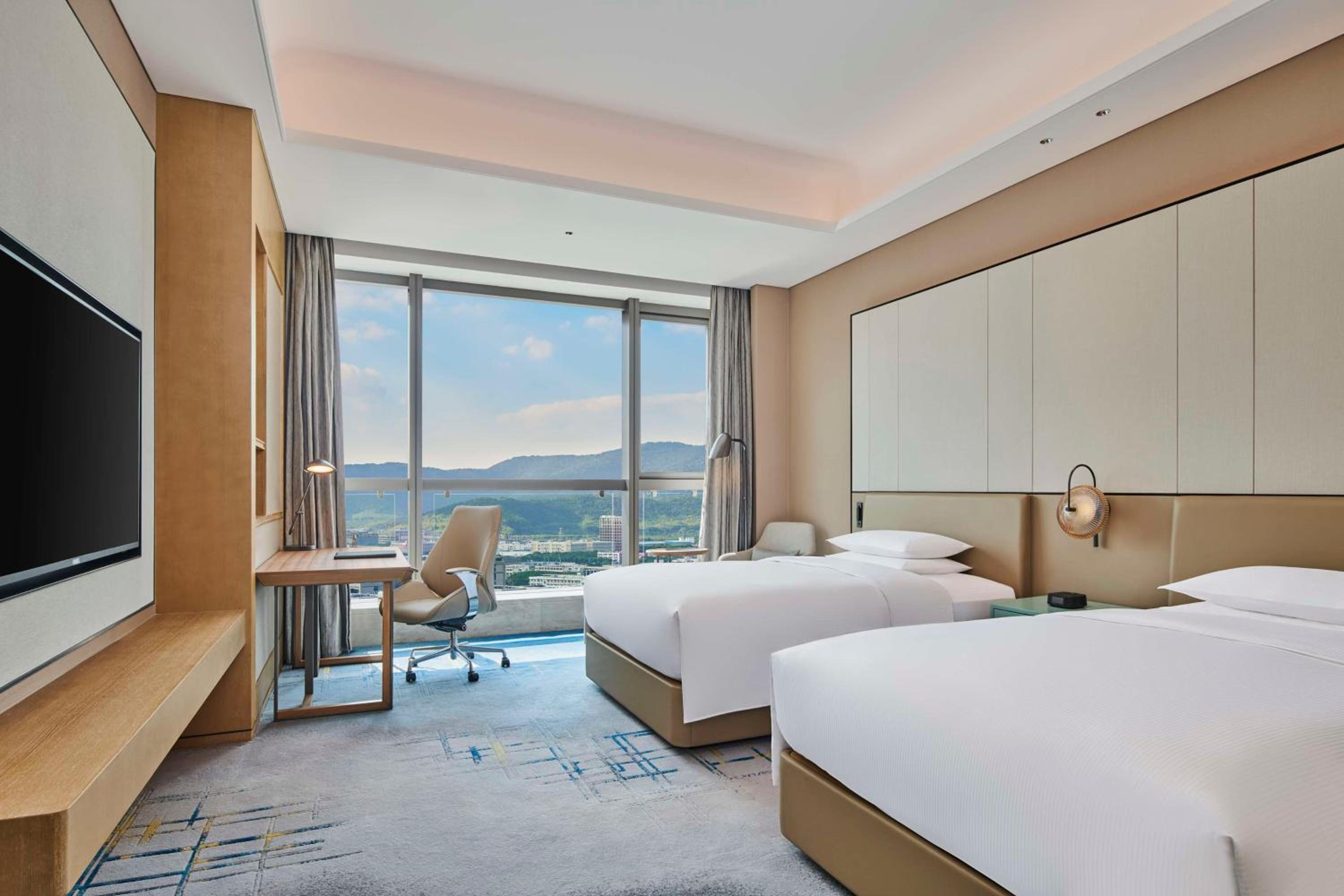 Deluxe Twin Room - Photo 2