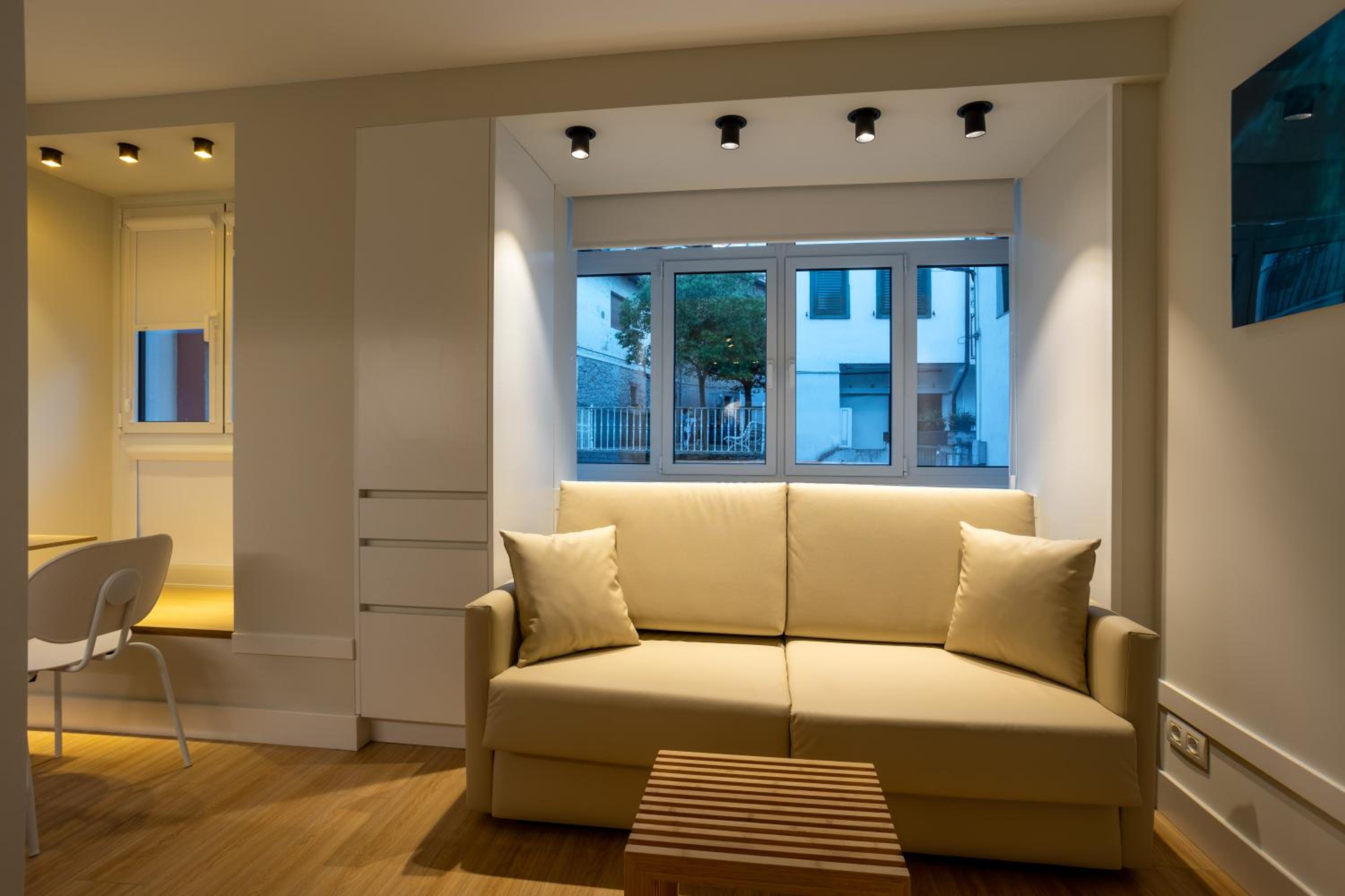 Studio with Sofa Bed