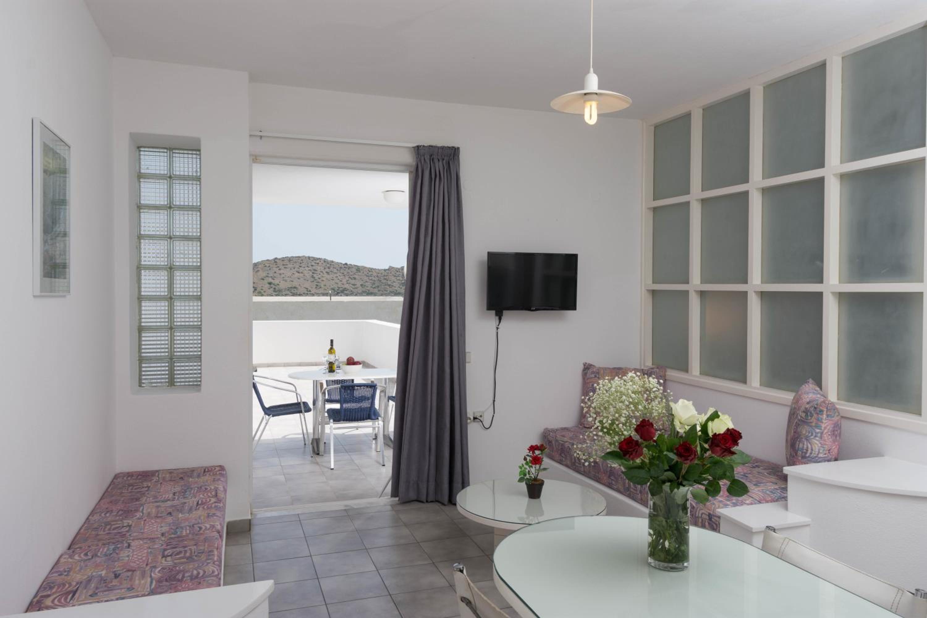 One-Bedroom Apartment (2 Adults) photo 1