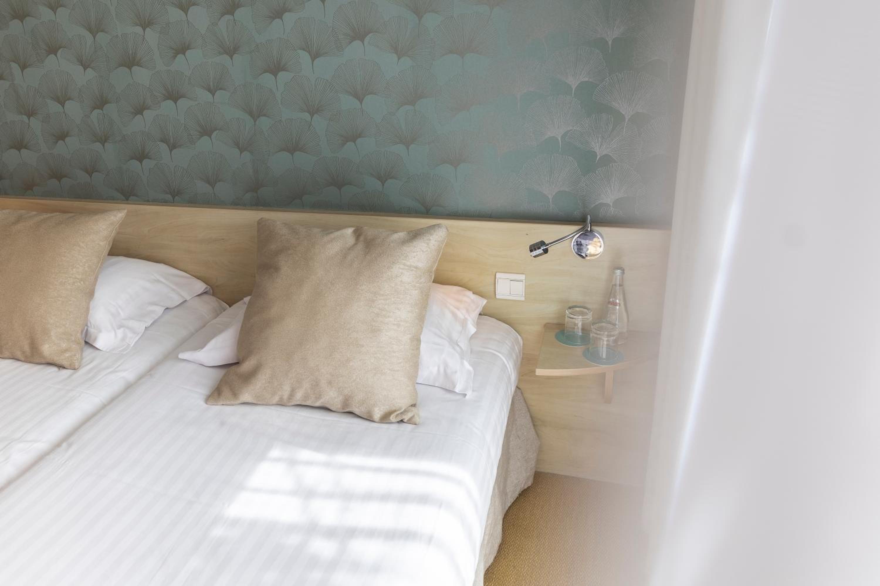 Twin Room with Terrace photo 3