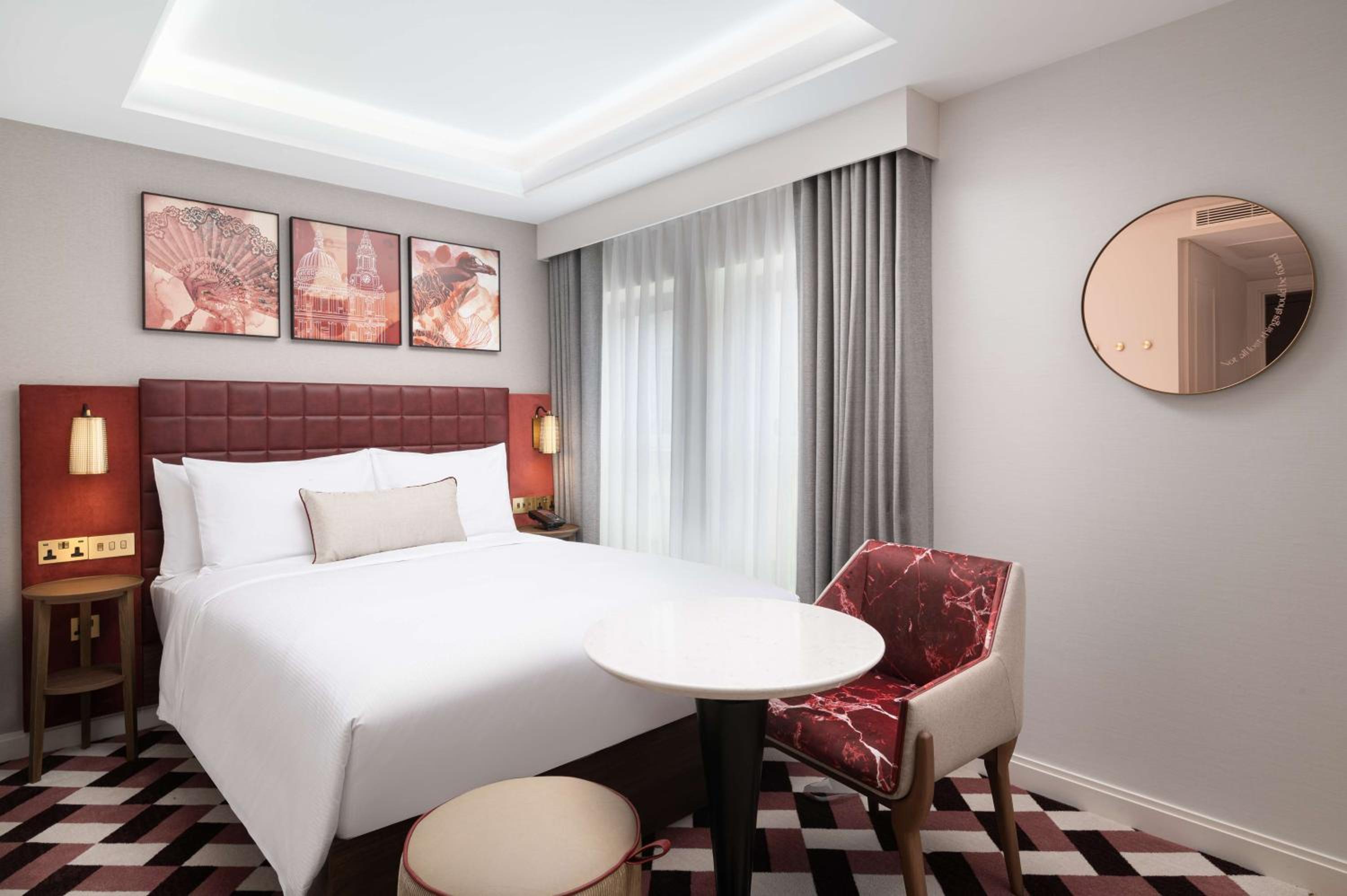 Superior Queen Room