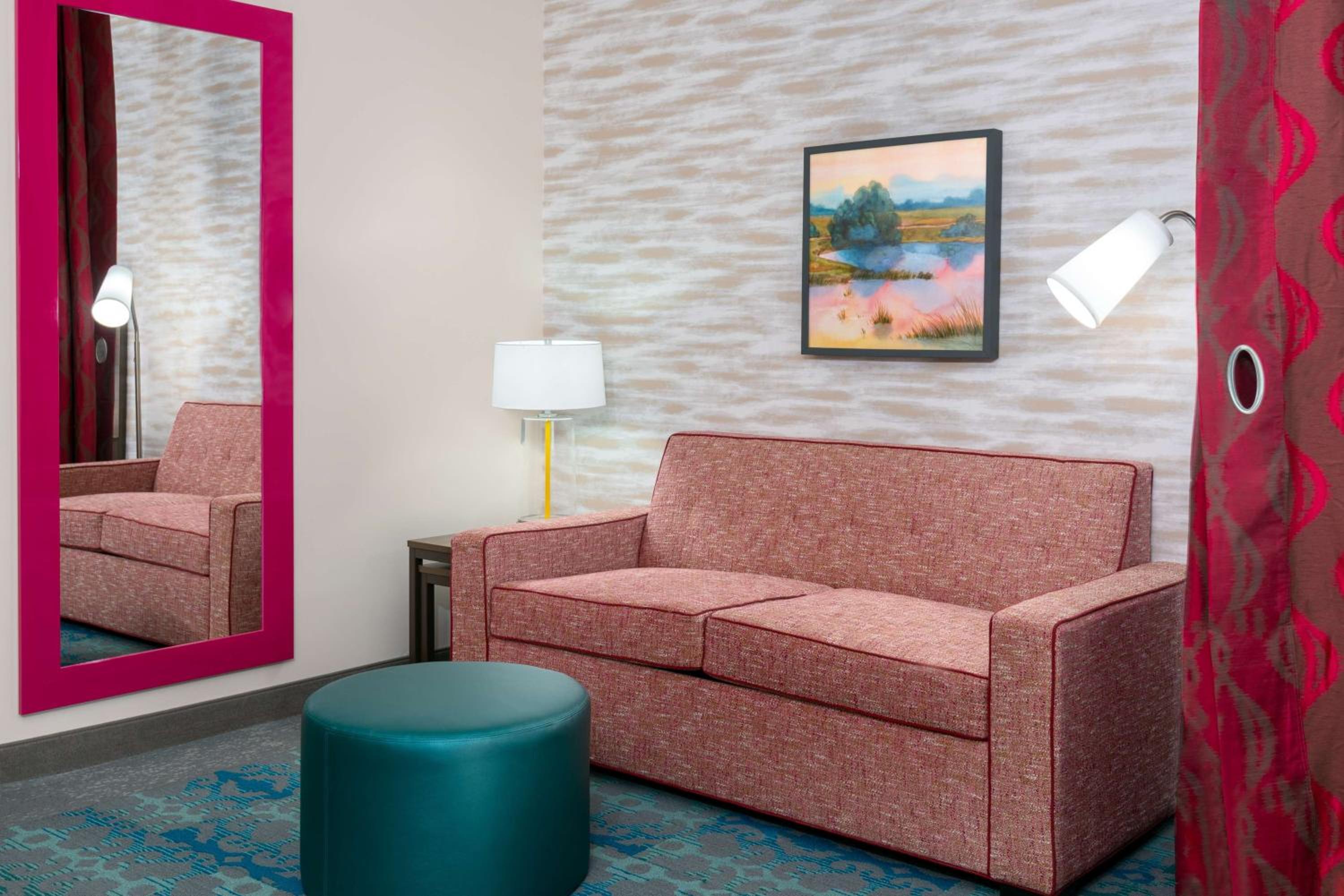 King Studio Suite - Photo 3