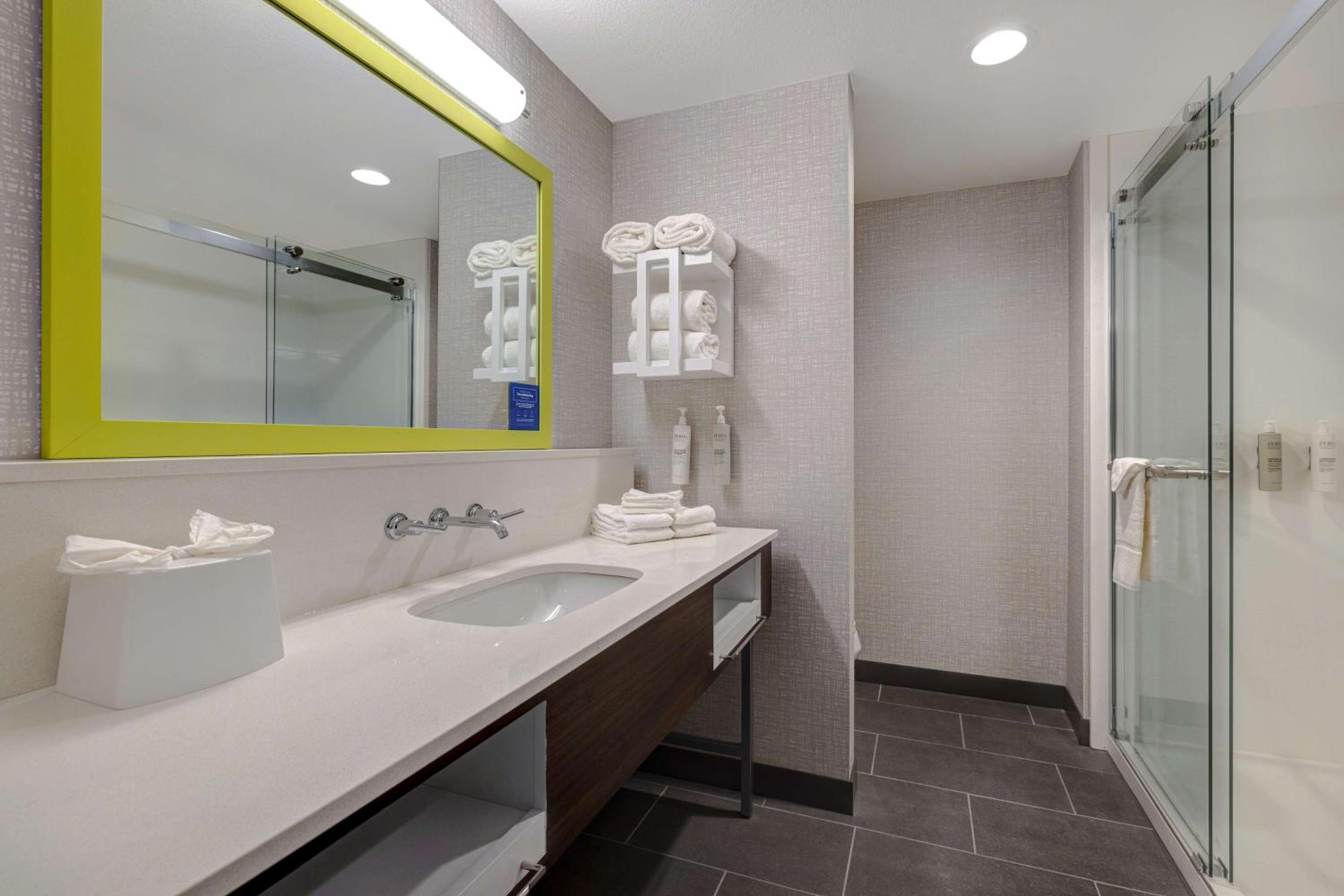 King Studio Suite - Photo 5