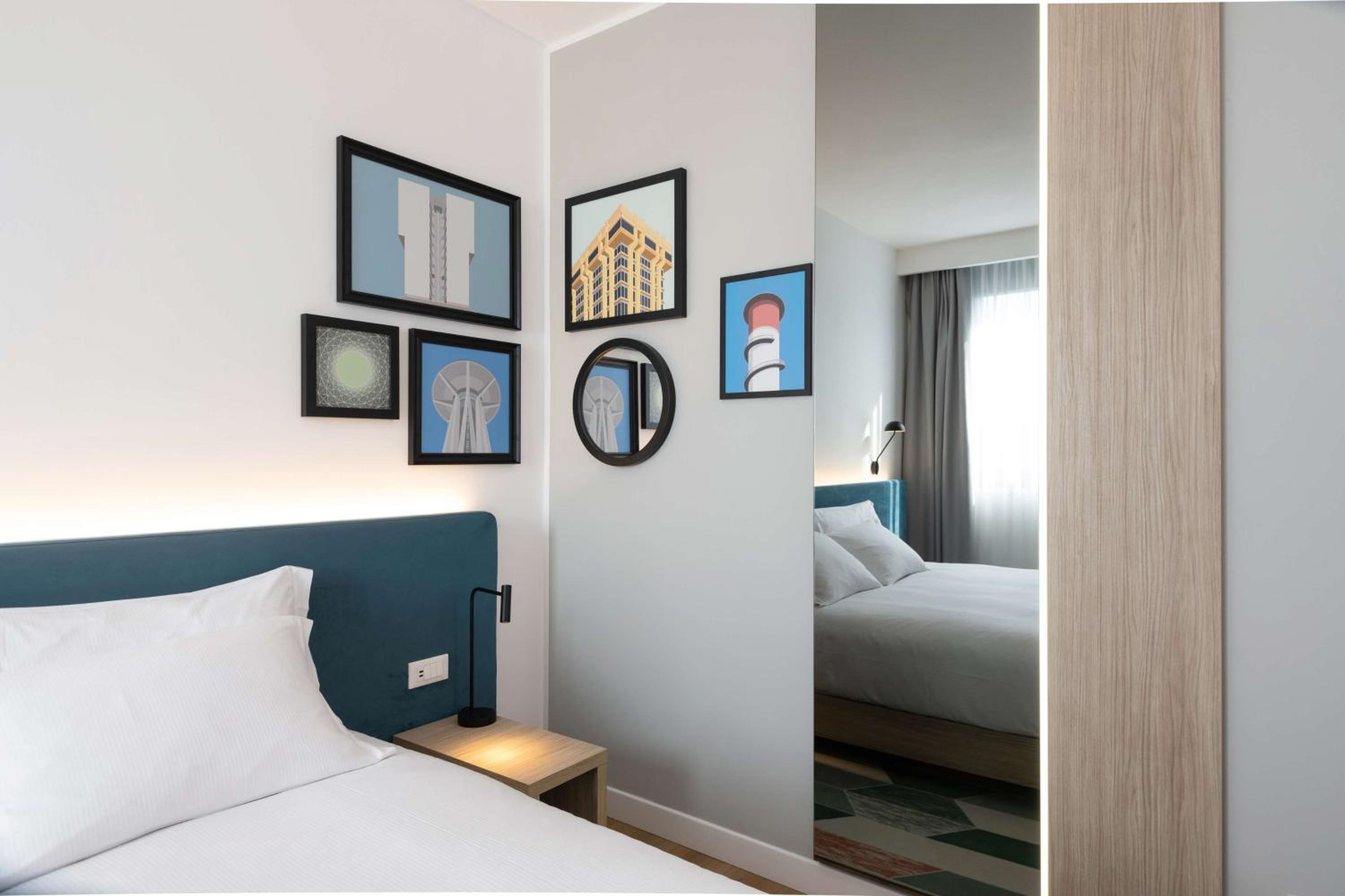 Super King Room - Photo 1