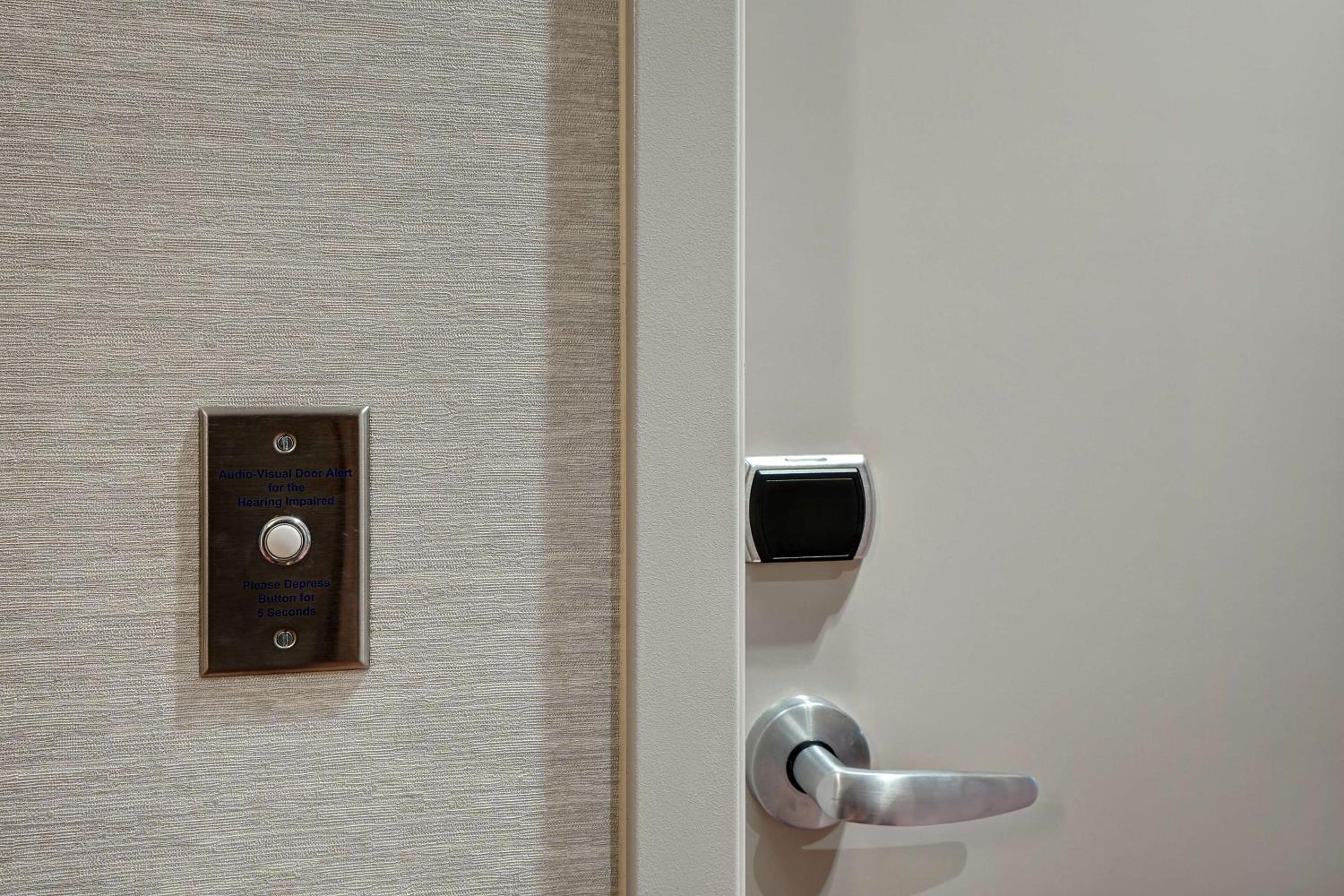 King Studio Suite - Hearing Access - Photo 2