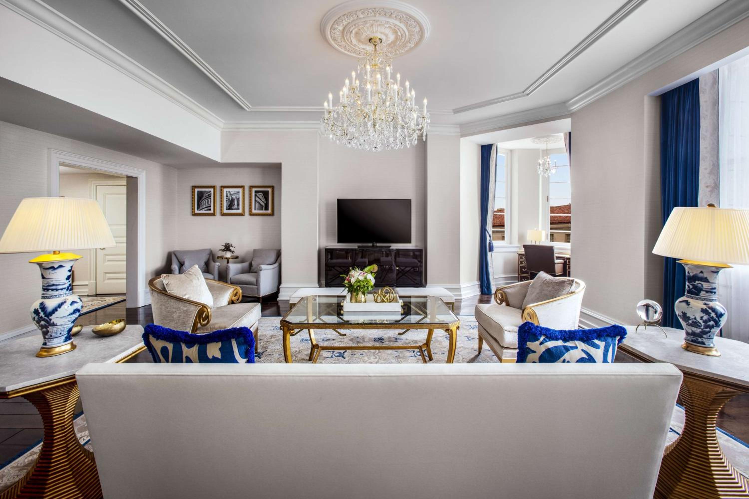 One-Bedroom Suite