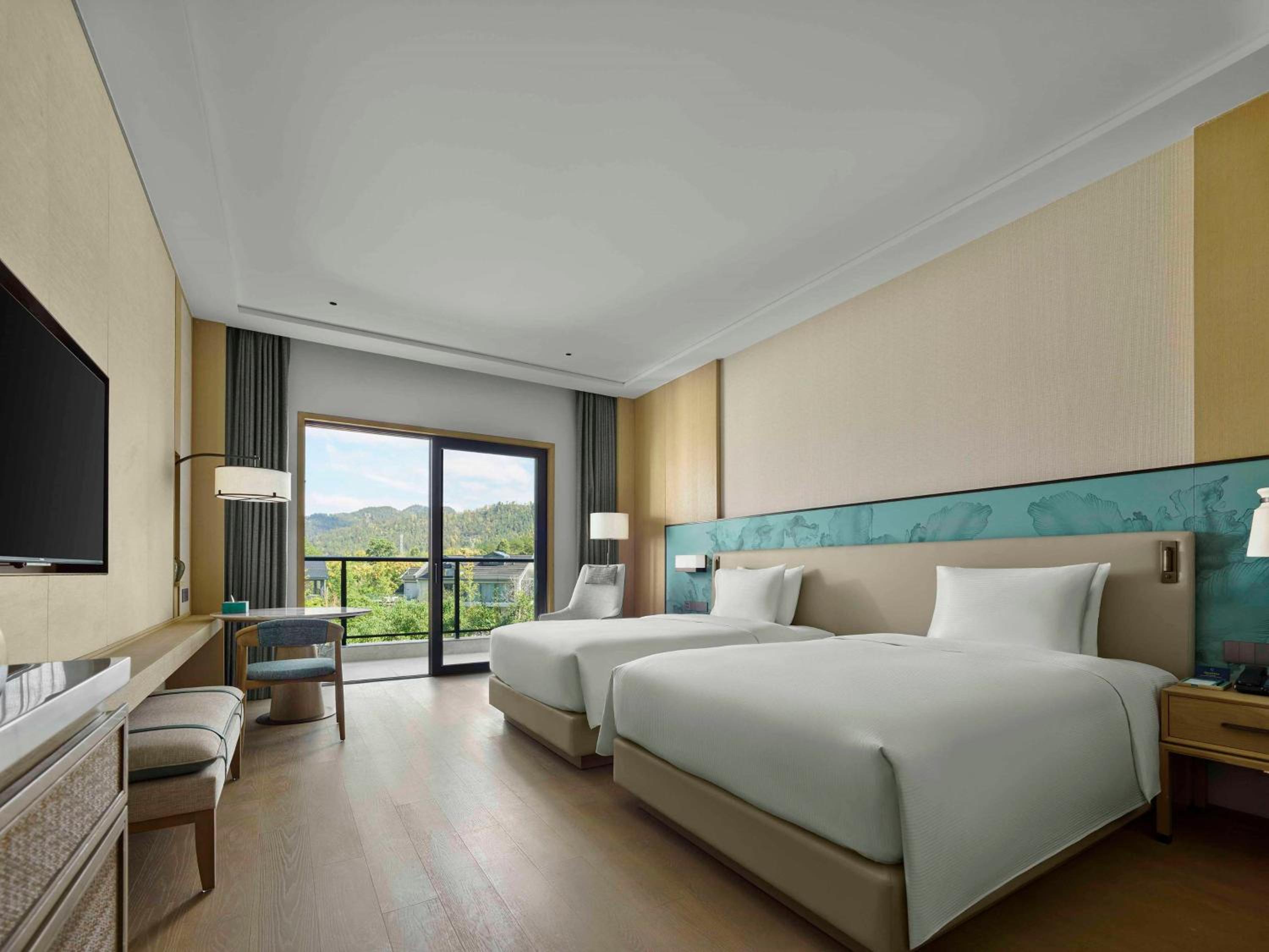 Twin Room - Photo 1