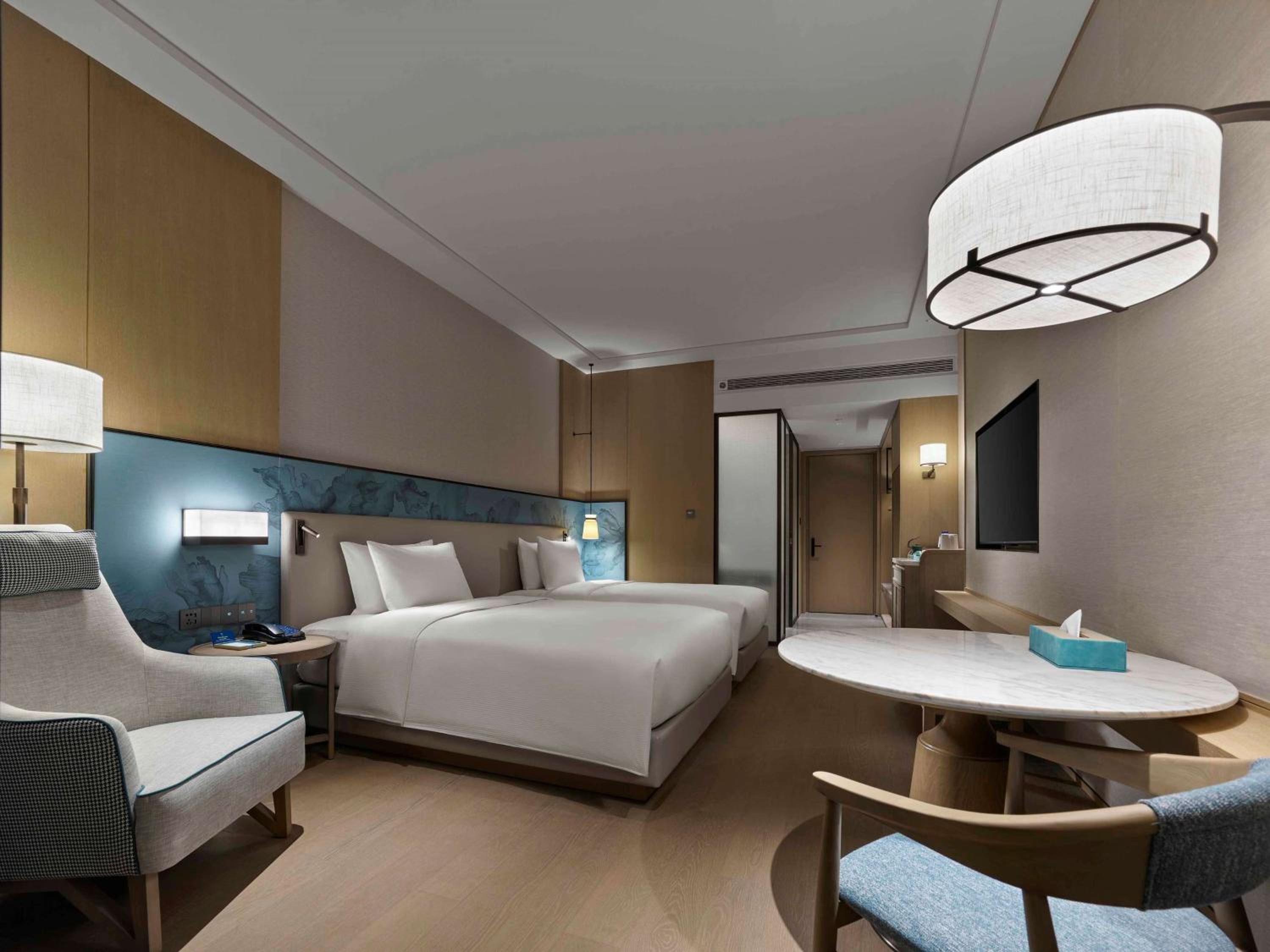 Twin Room - Photo 4