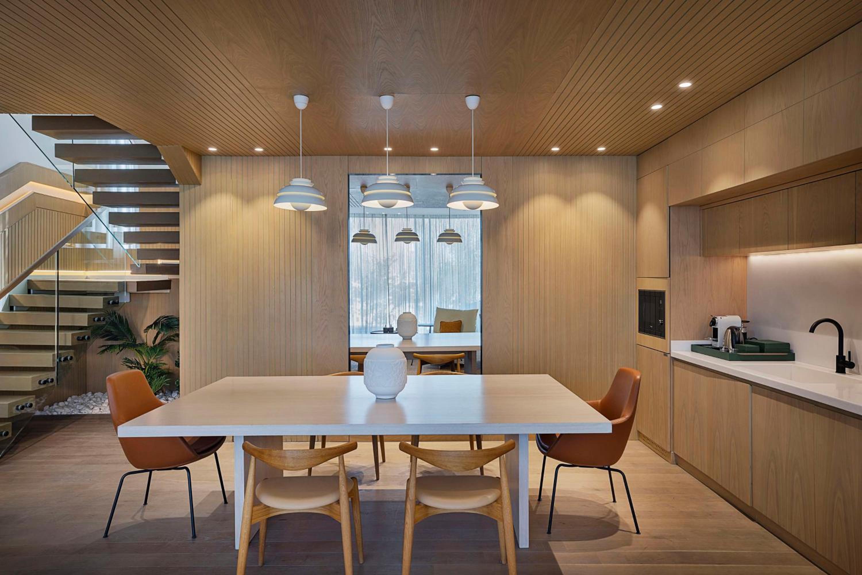 One-Bedroom Panoramic Villa with Private Pool - Photo 8