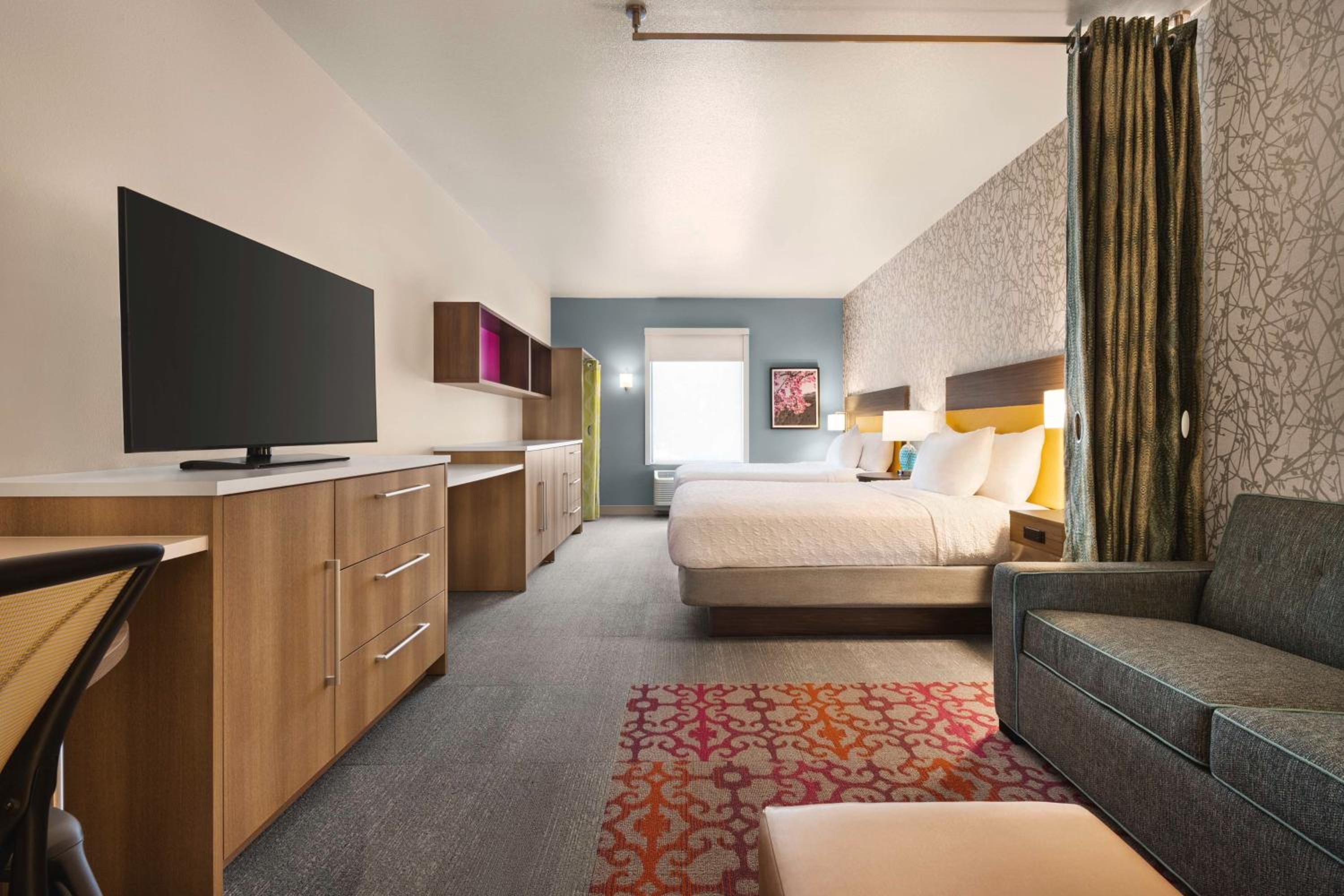 Studio Suite with Two Queen Beds - Photo 3