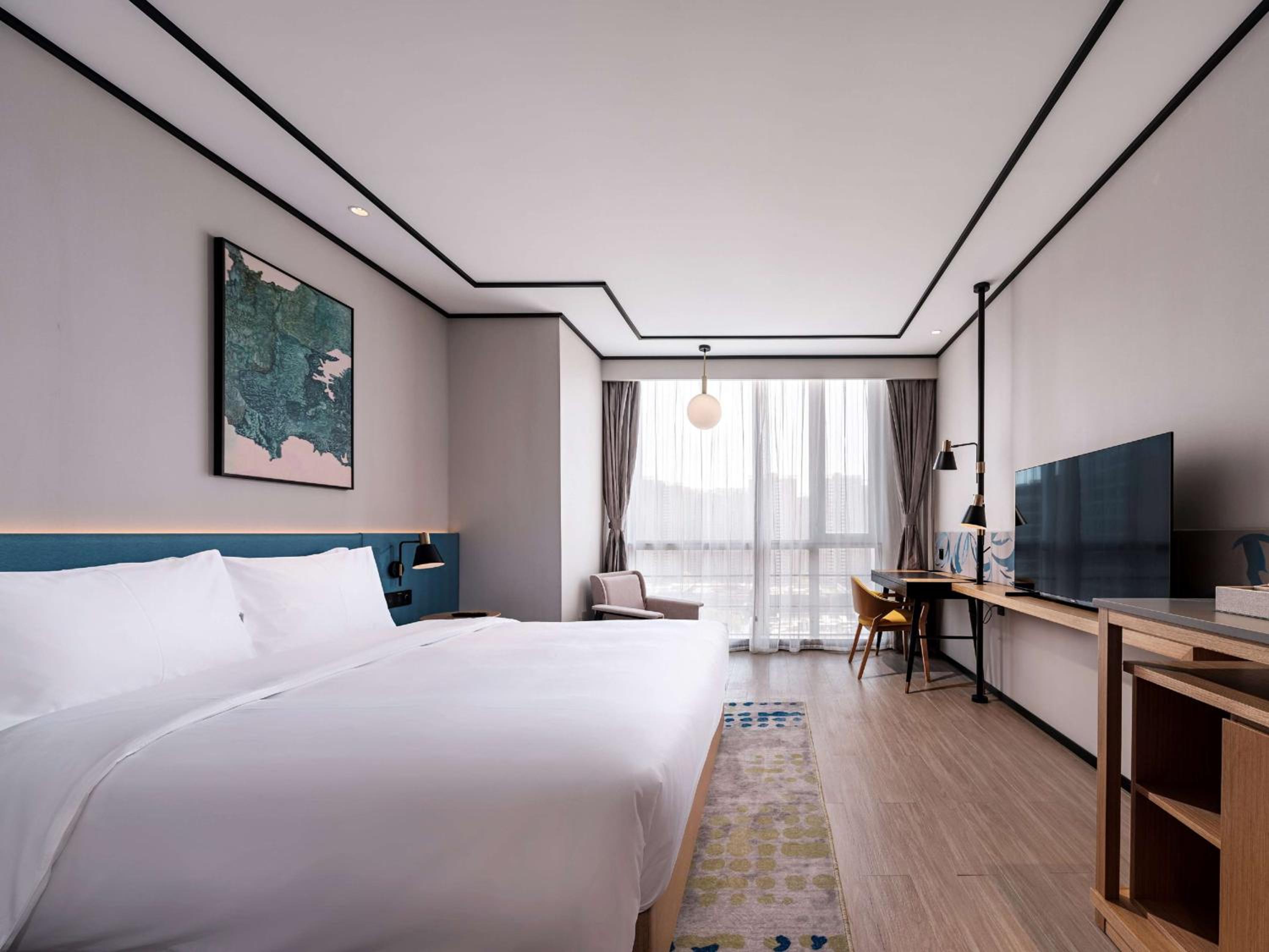 King Guest Room - Photo 2
