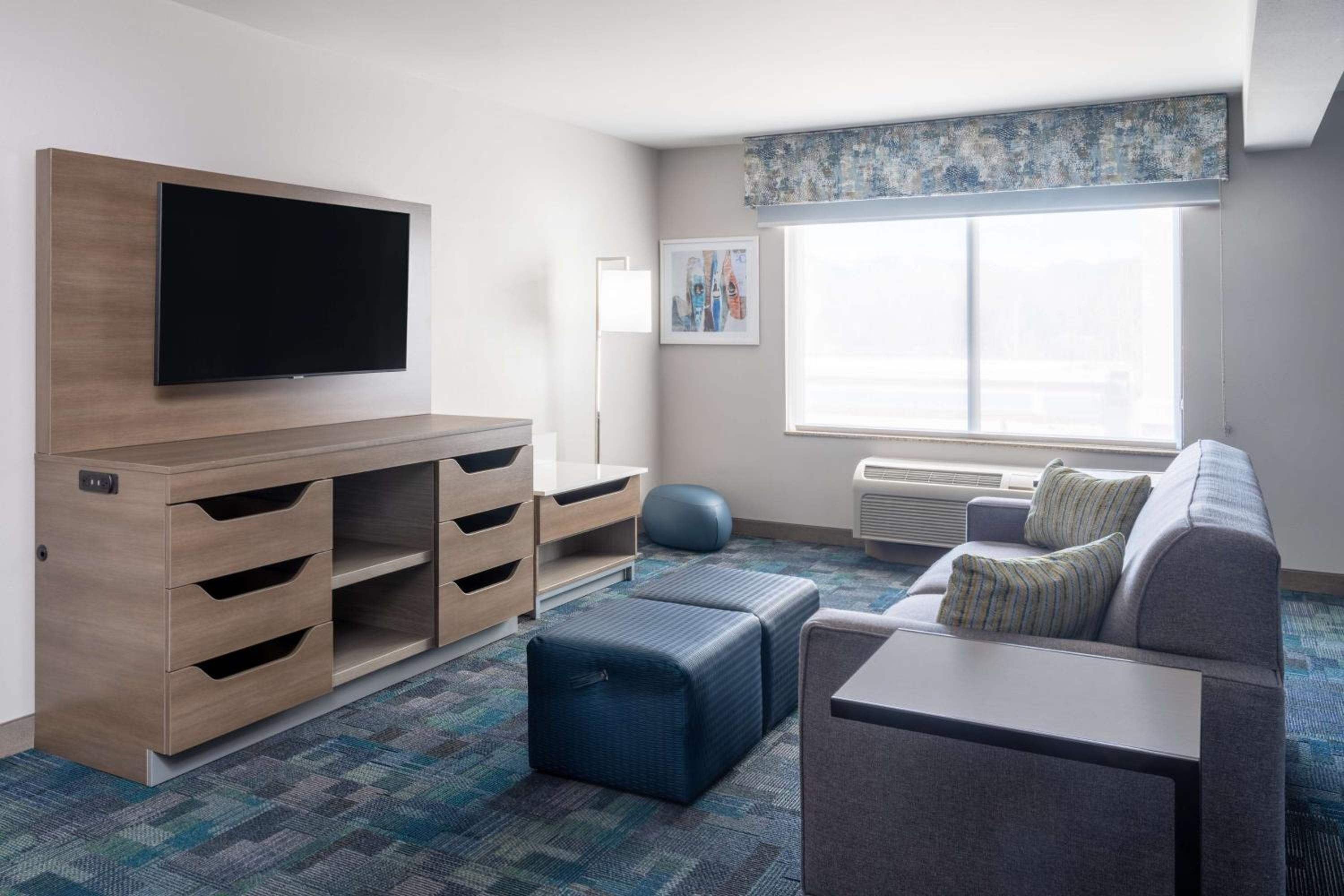 King Studio Suite