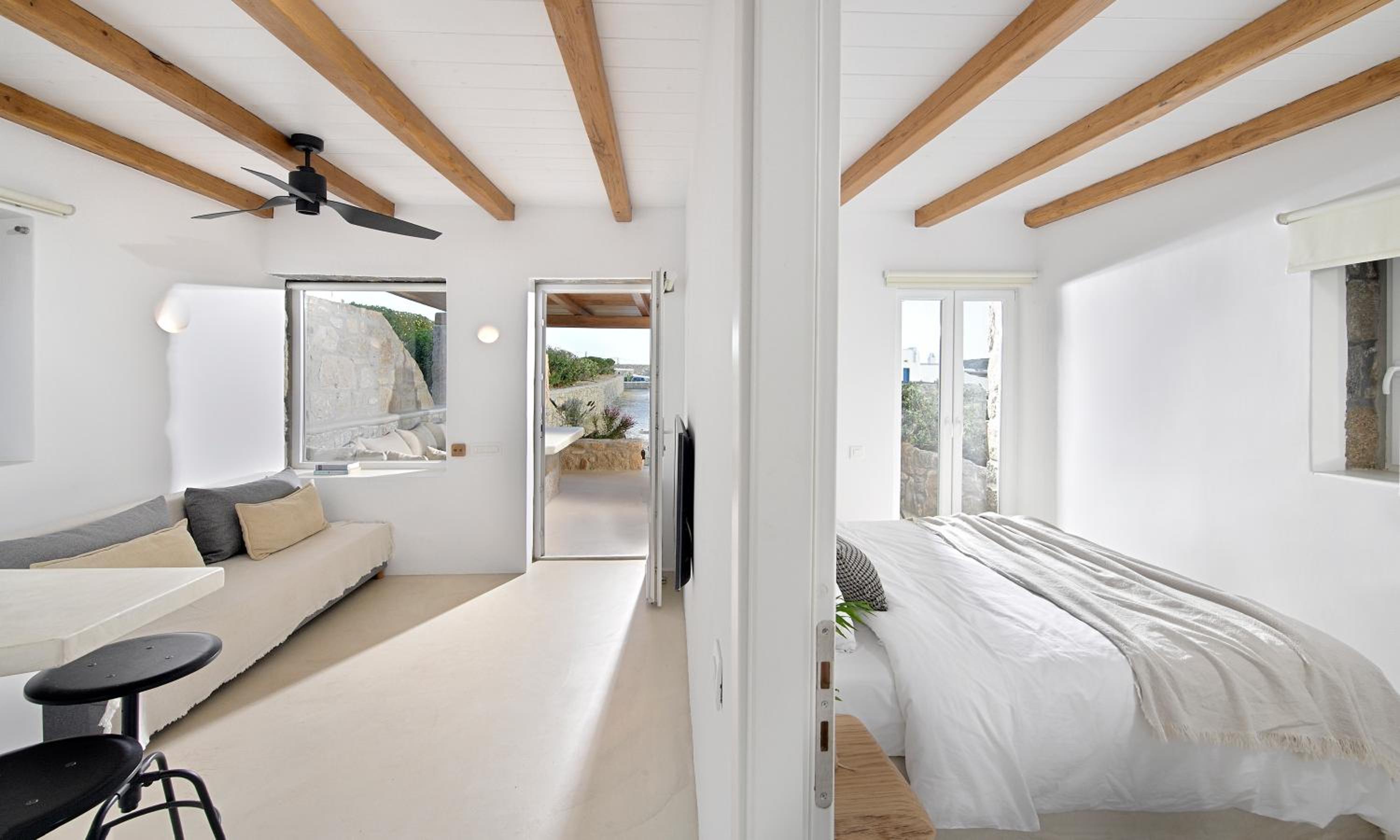 Apartment with Garden View