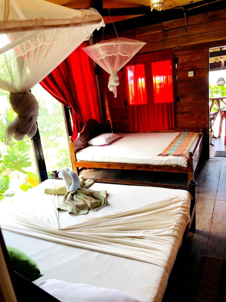 Triple Room with Sea View