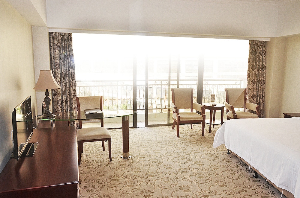 Business King Room