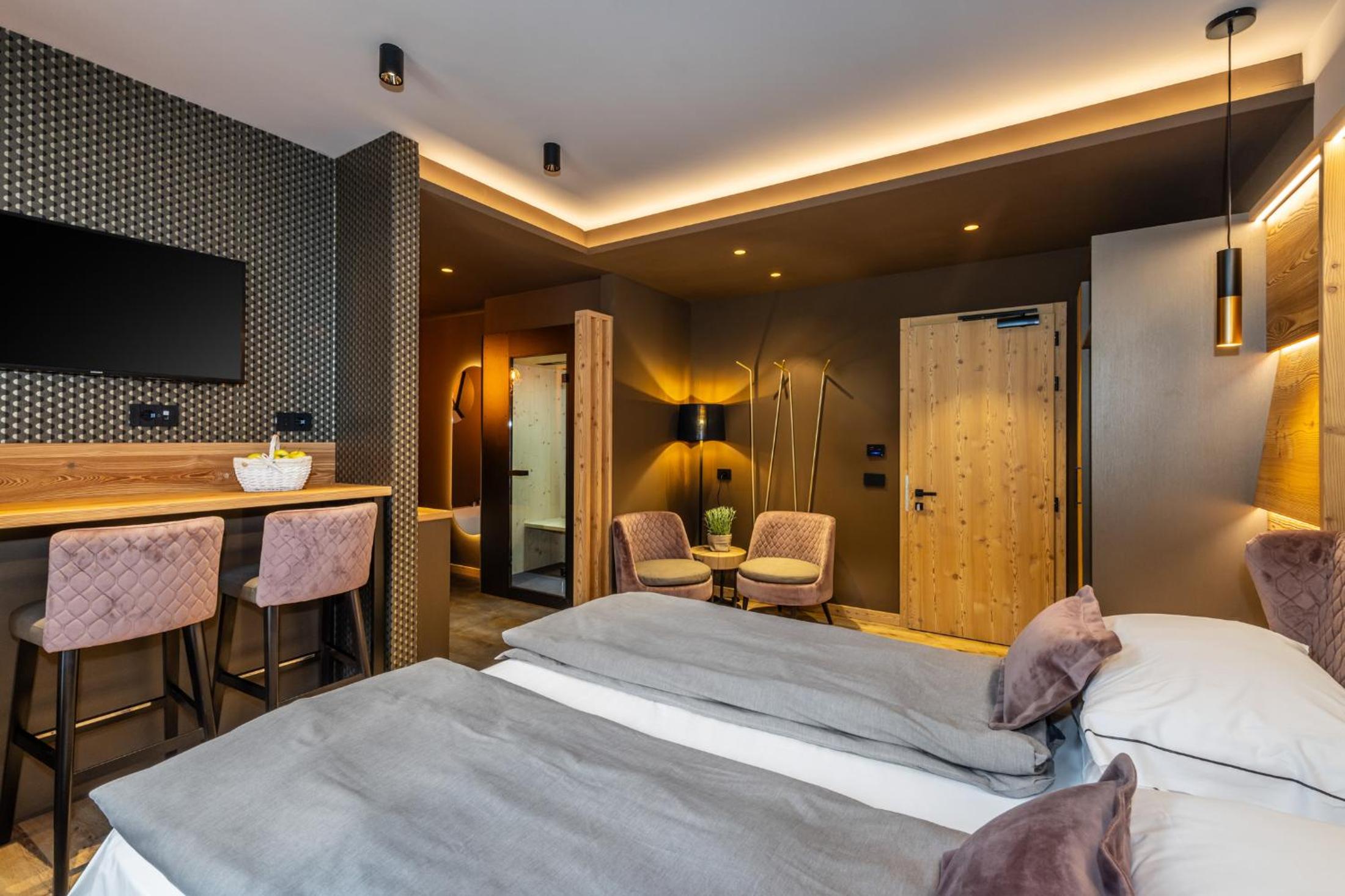 Junior Suite with Sauna