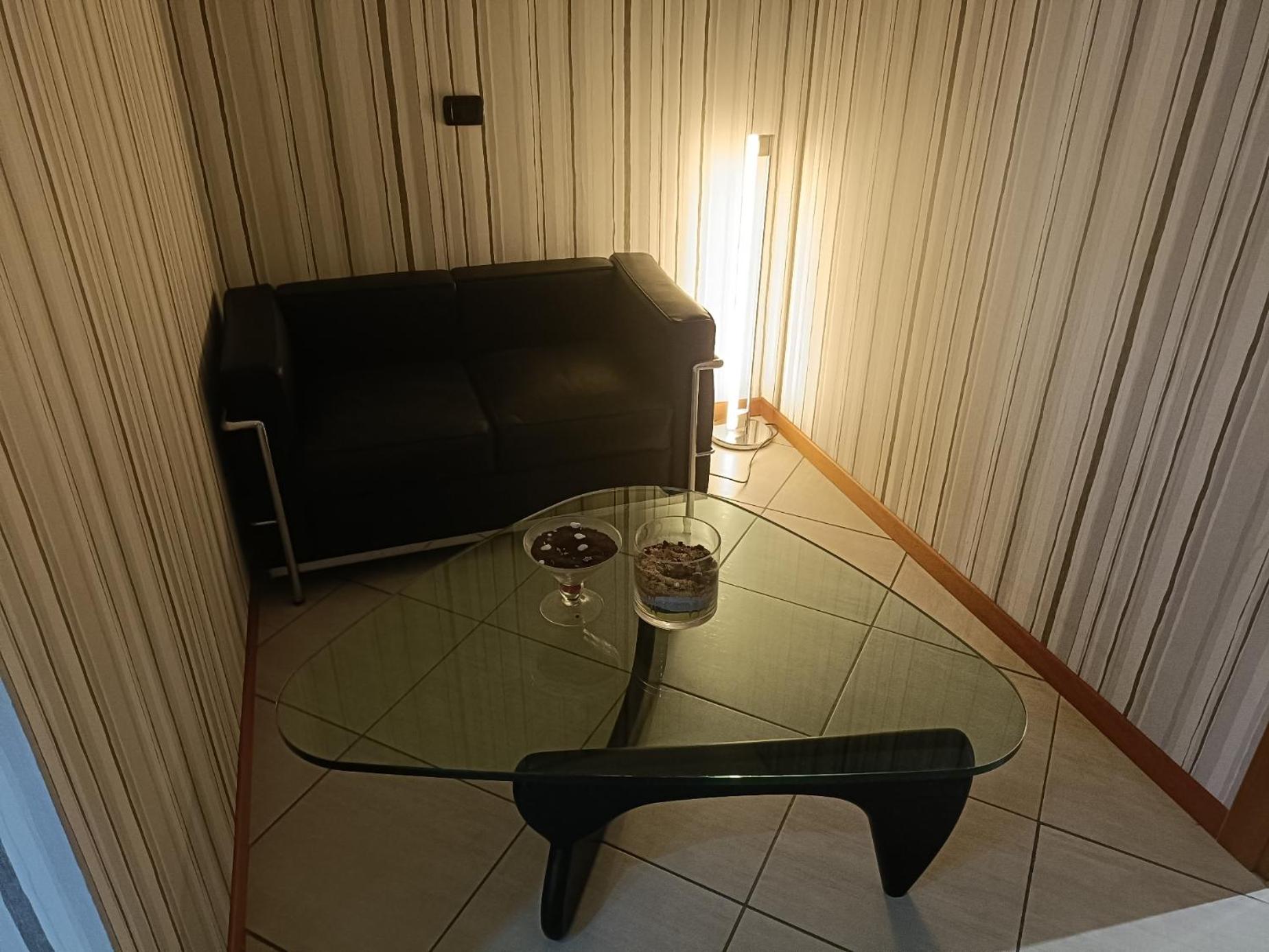 Suite with Hot Tub - Photo 6