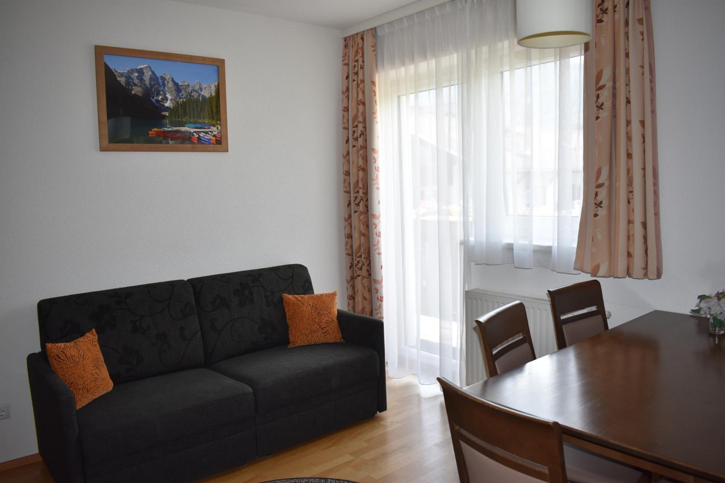 Apartment photo 1