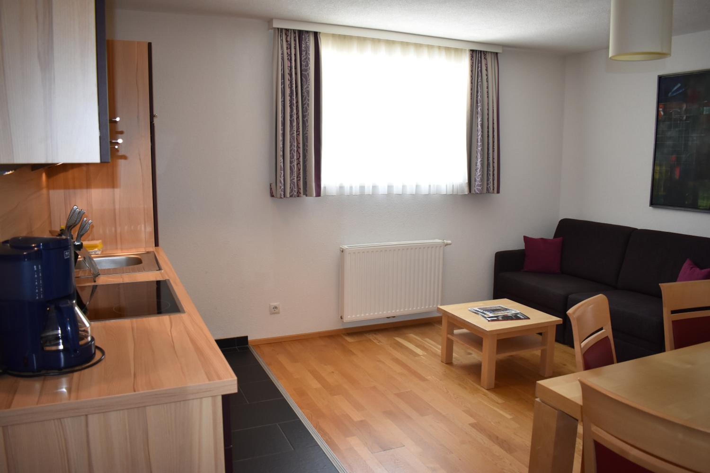 Apartment photo 2