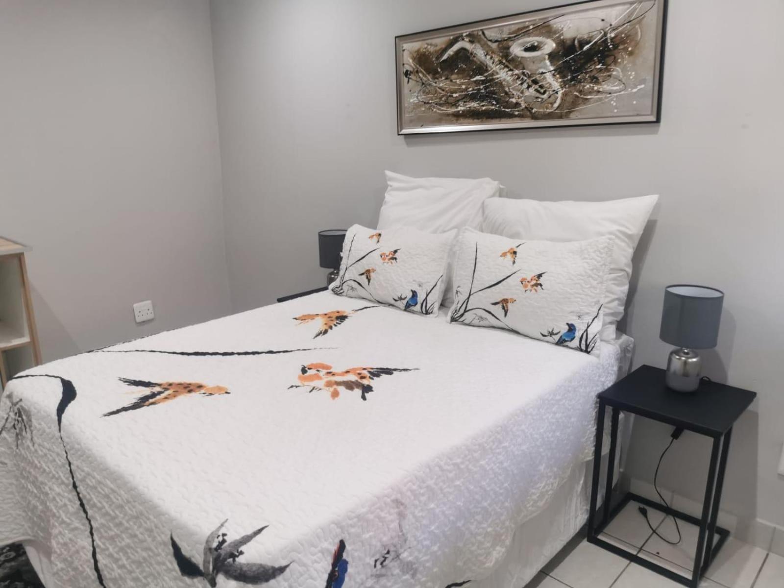 Deluxe Queen Room - Photo 6