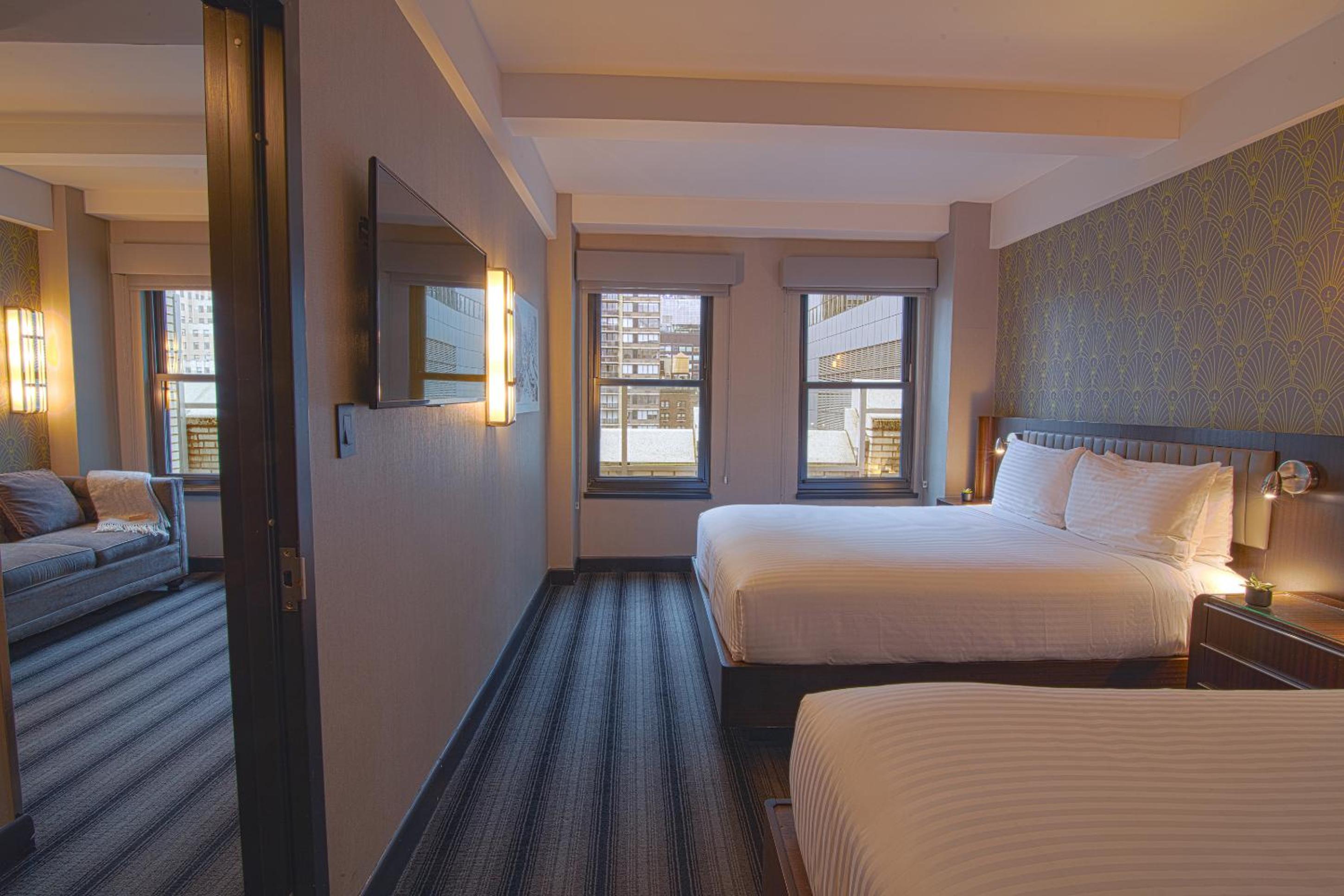 Signature Suite 2 Queen Beds