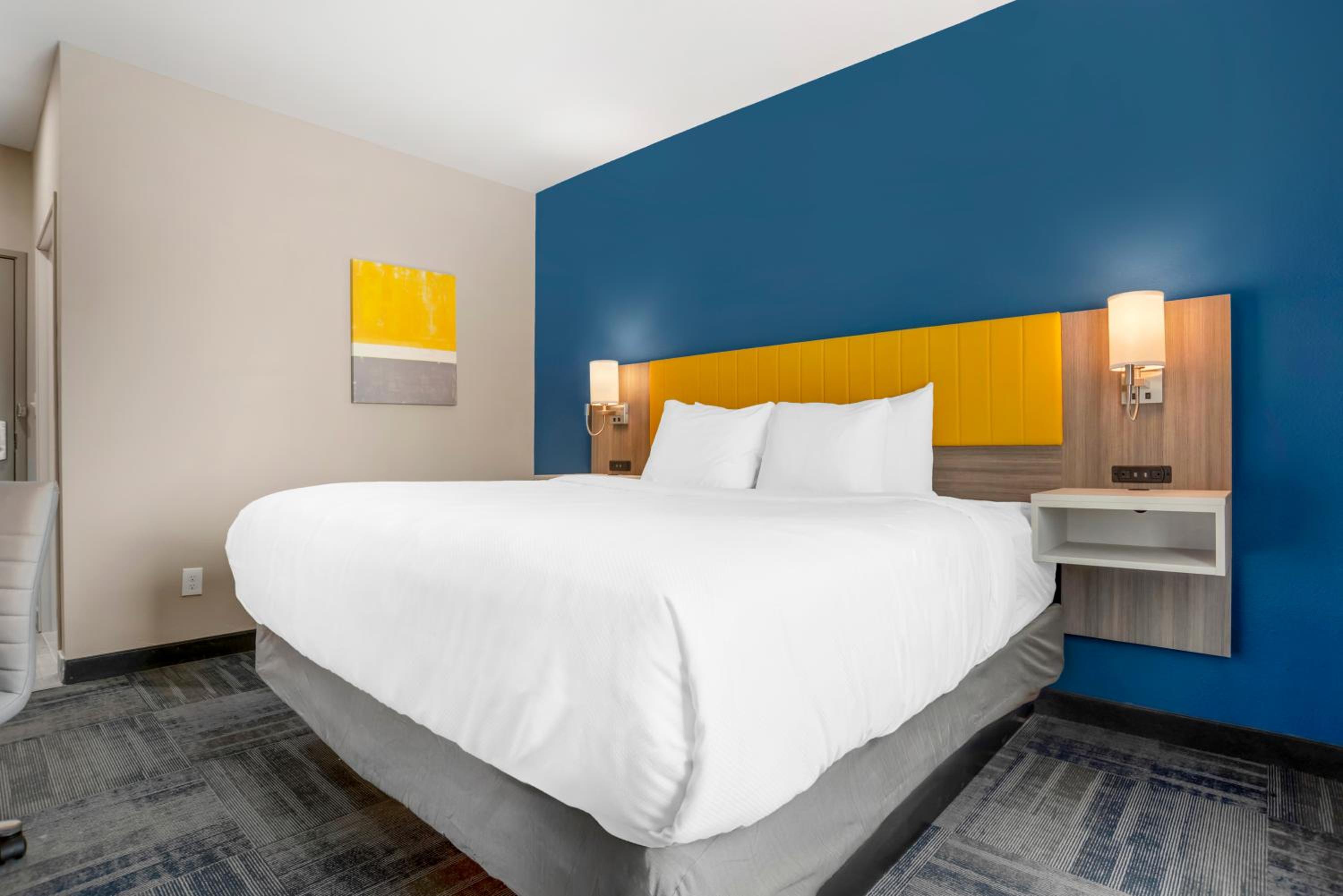 One Room Suite - Non Smoking - Photo 6