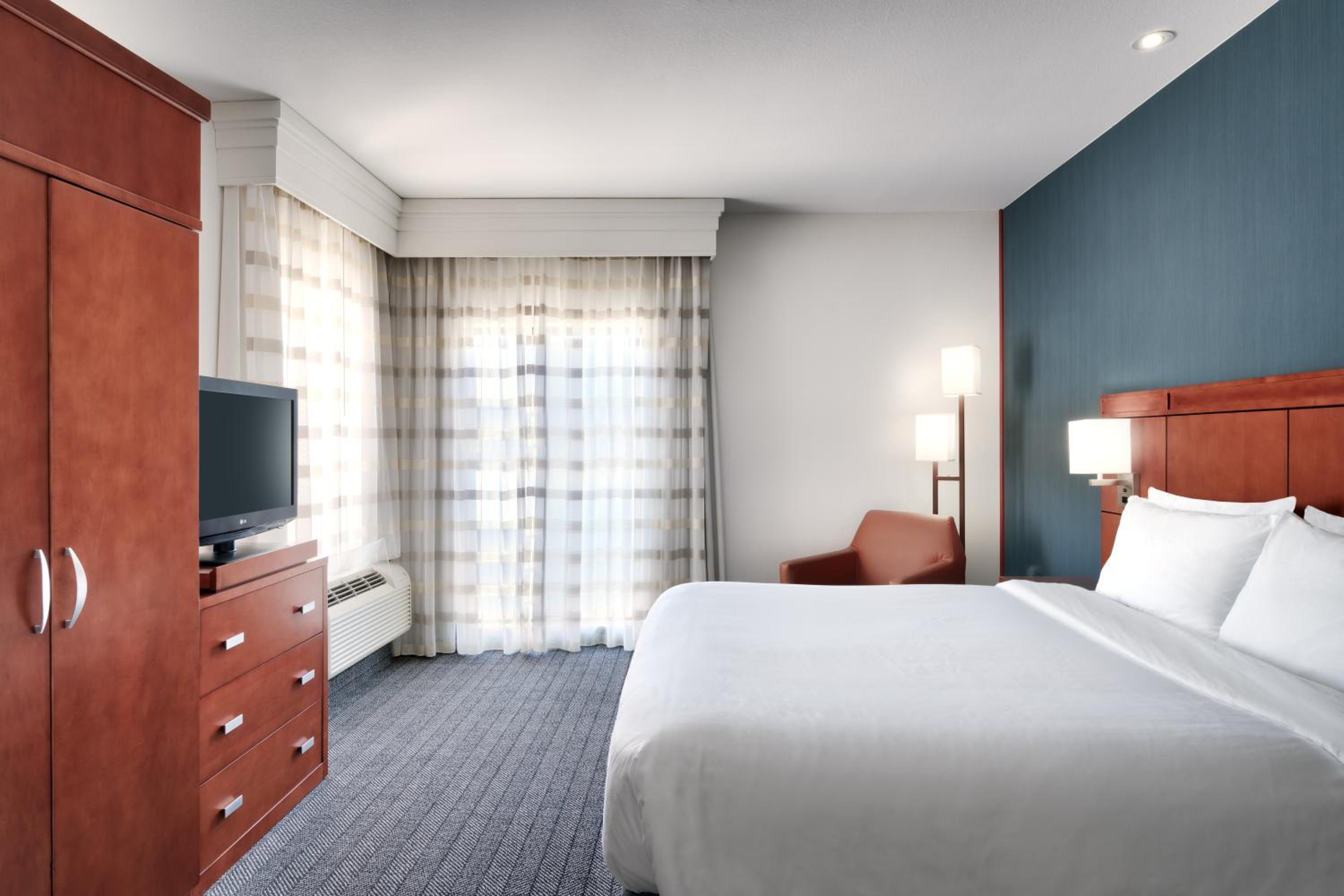 One-Bedroom King Suite with Sofa Bed