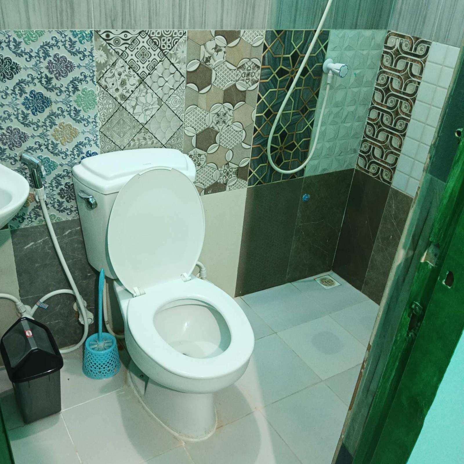 Double Room With Private Bathroom photo 3