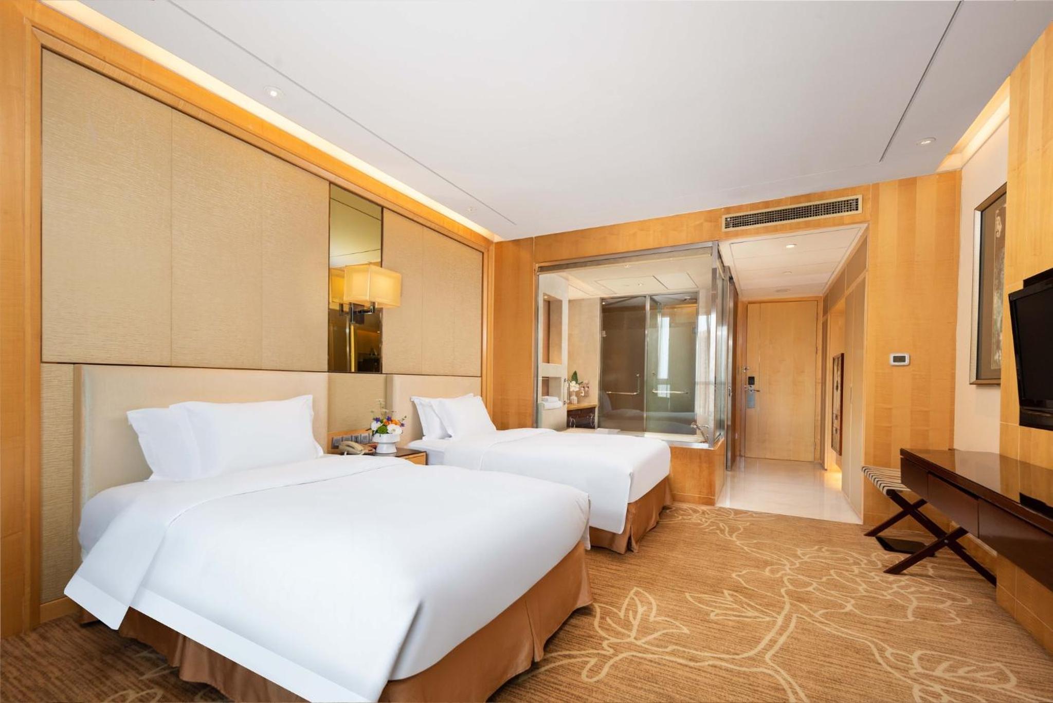 Standard Room with Two Single Beds - Photo 3