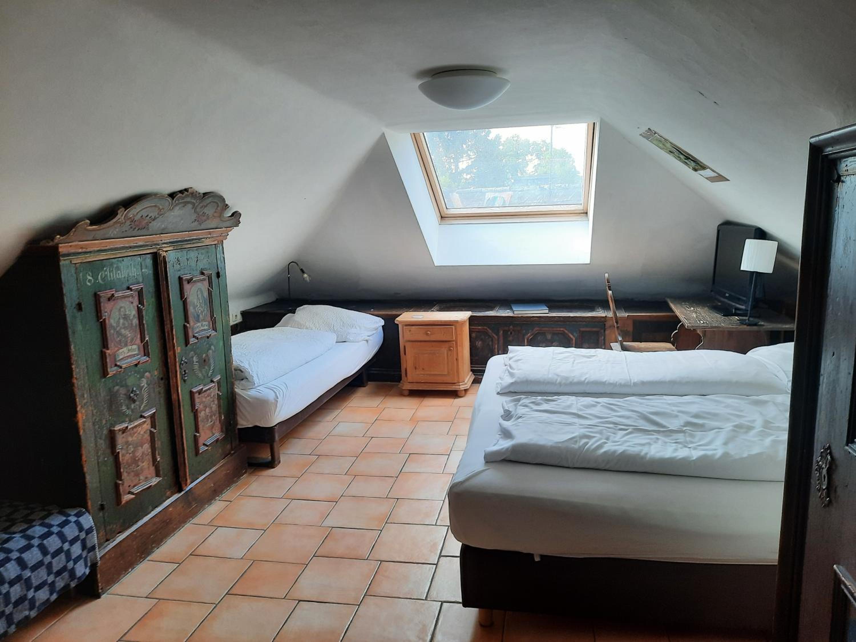 Economy Quadruple Room