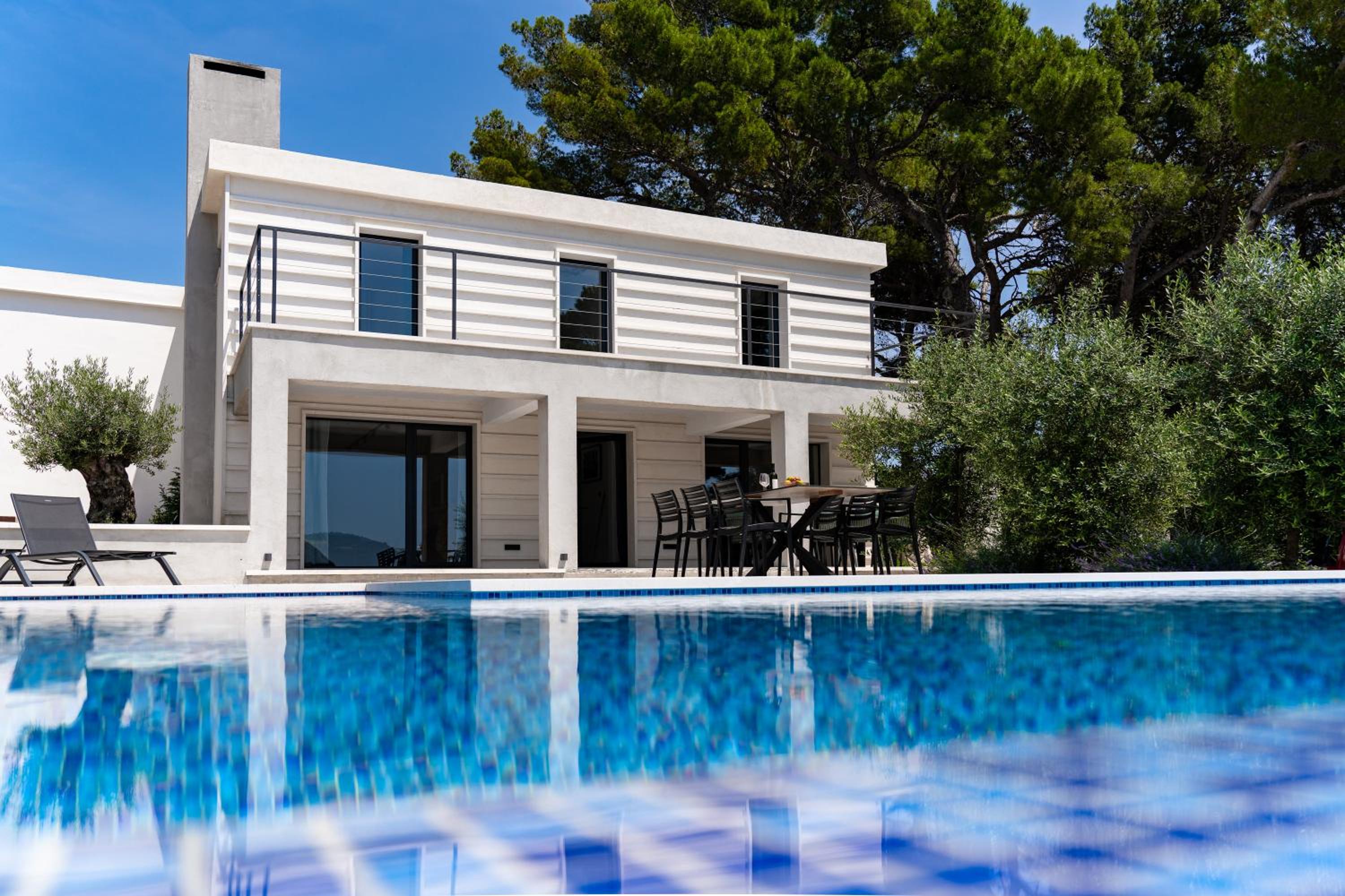 Villa - Beach Front photo 2